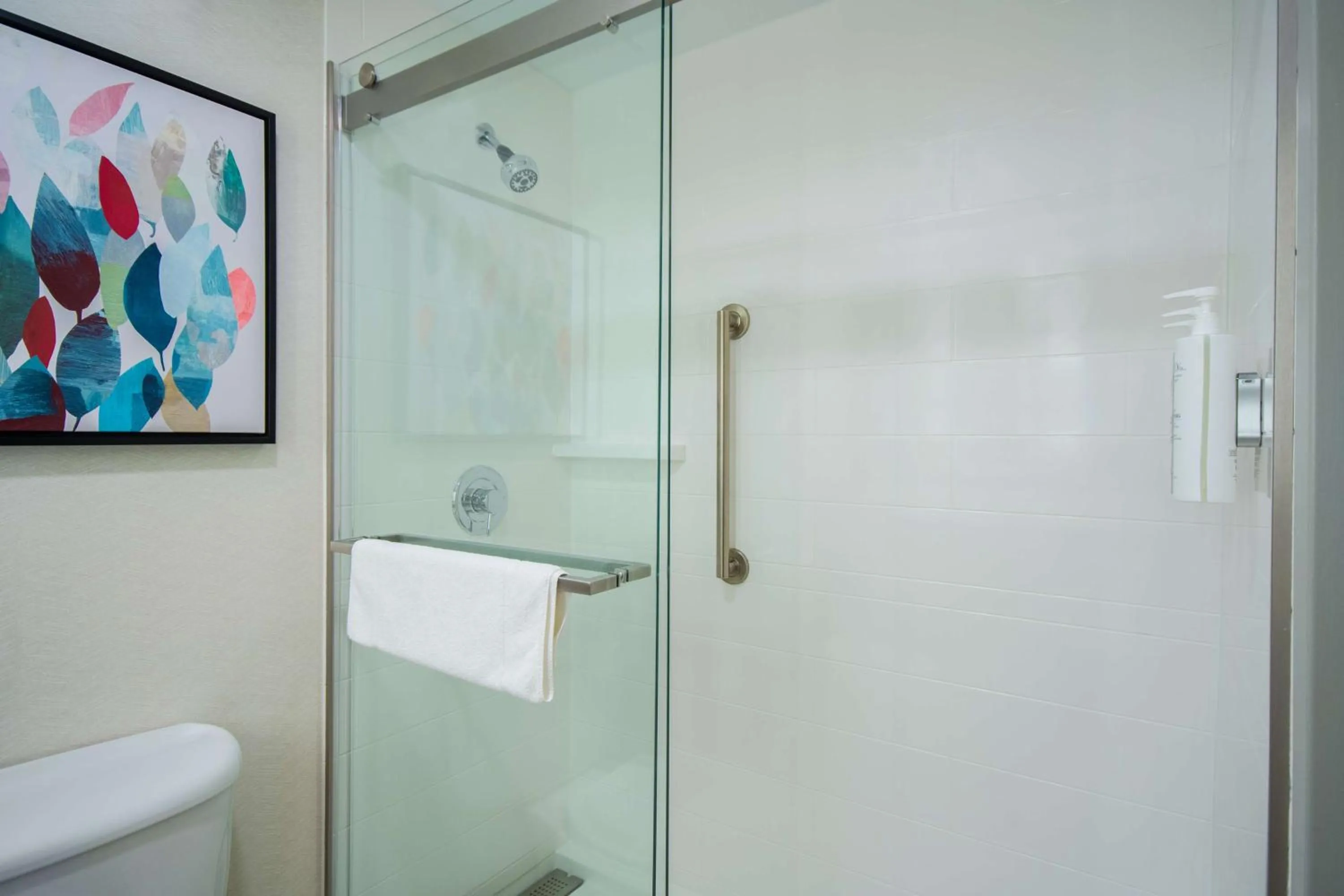 Bathroom in Hilton Garden Inn Danbury