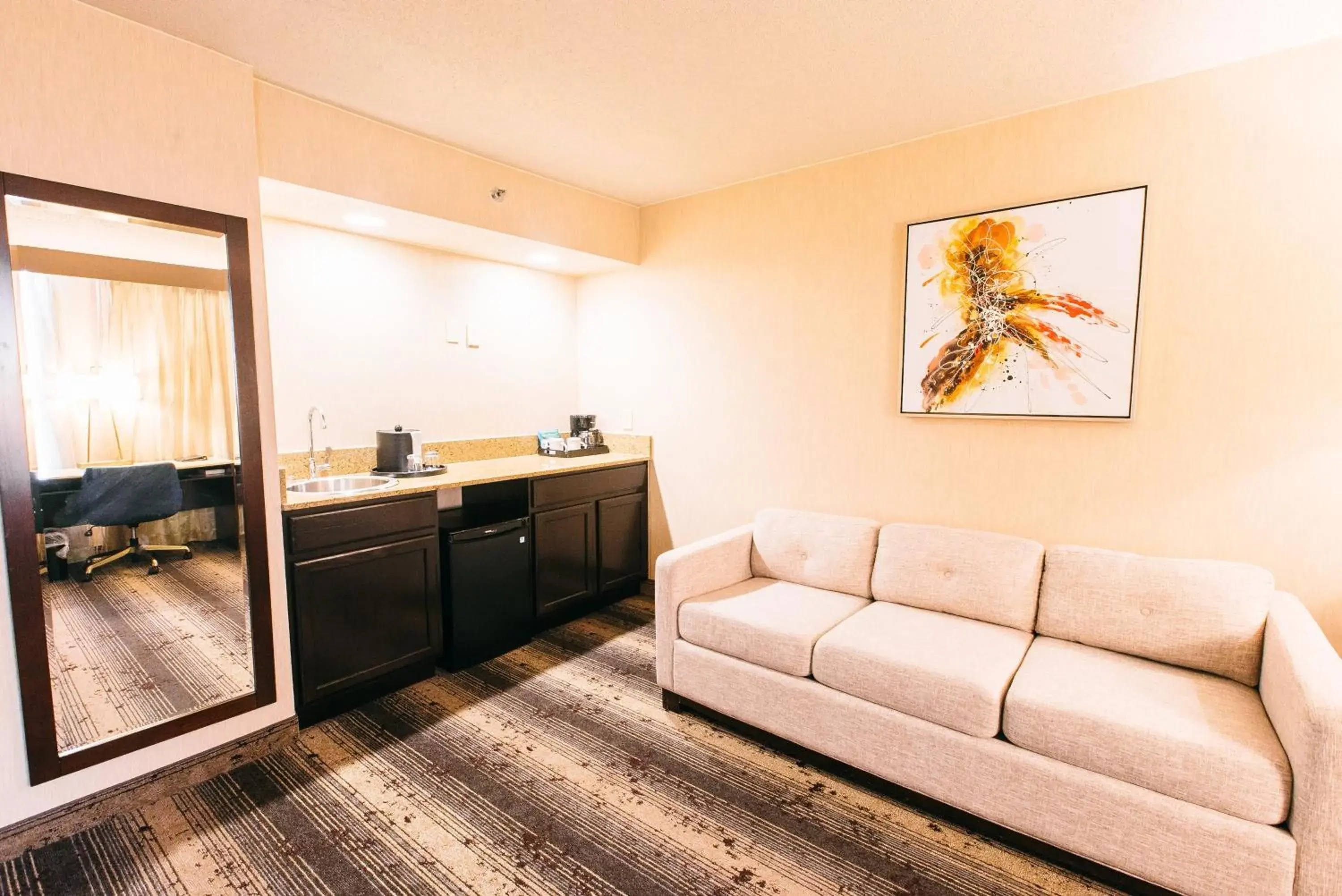 Photo of the whole room in Crowne Plaza Hotel Harrisburg-Hershey by IHG Photo of the whole room in Crowne Plaza Hotel Harrisburg-Hershey by IHG