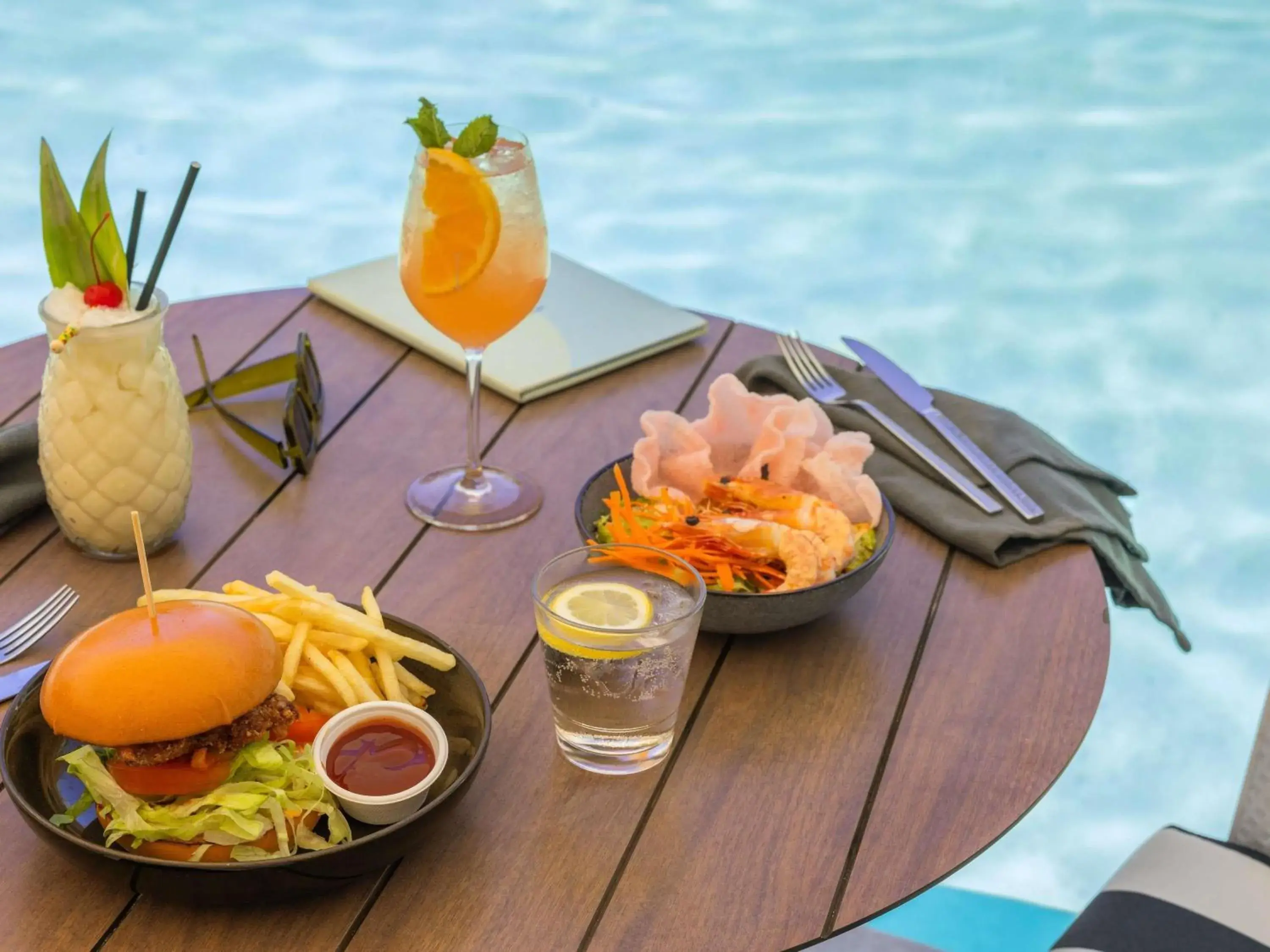 Property building in Peppers Beach Club Property building in Peppers Beach Club