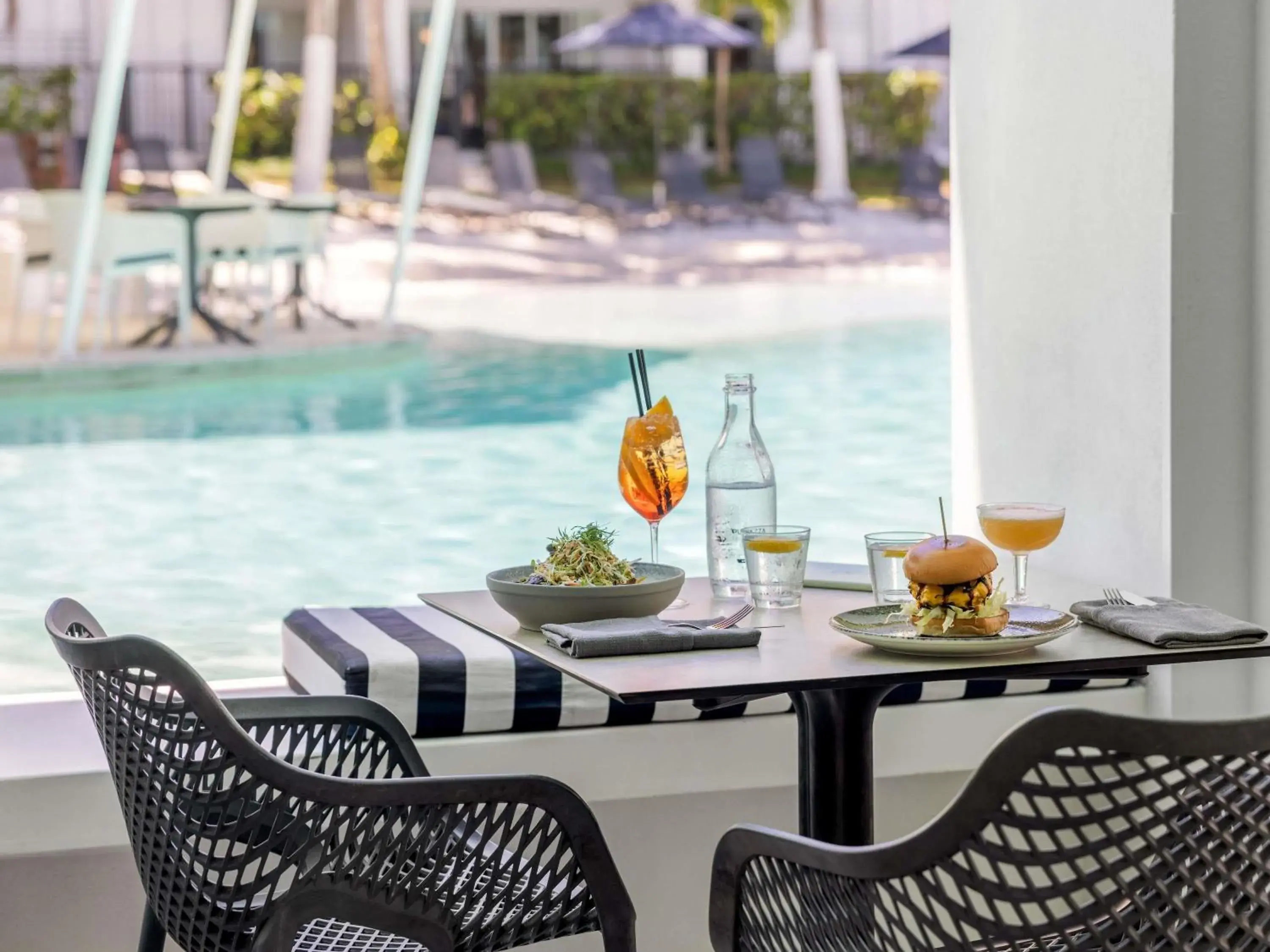 Restaurant/places to eat in Peppers Beach Club Restaurant/places to eat in Peppers Beach Club