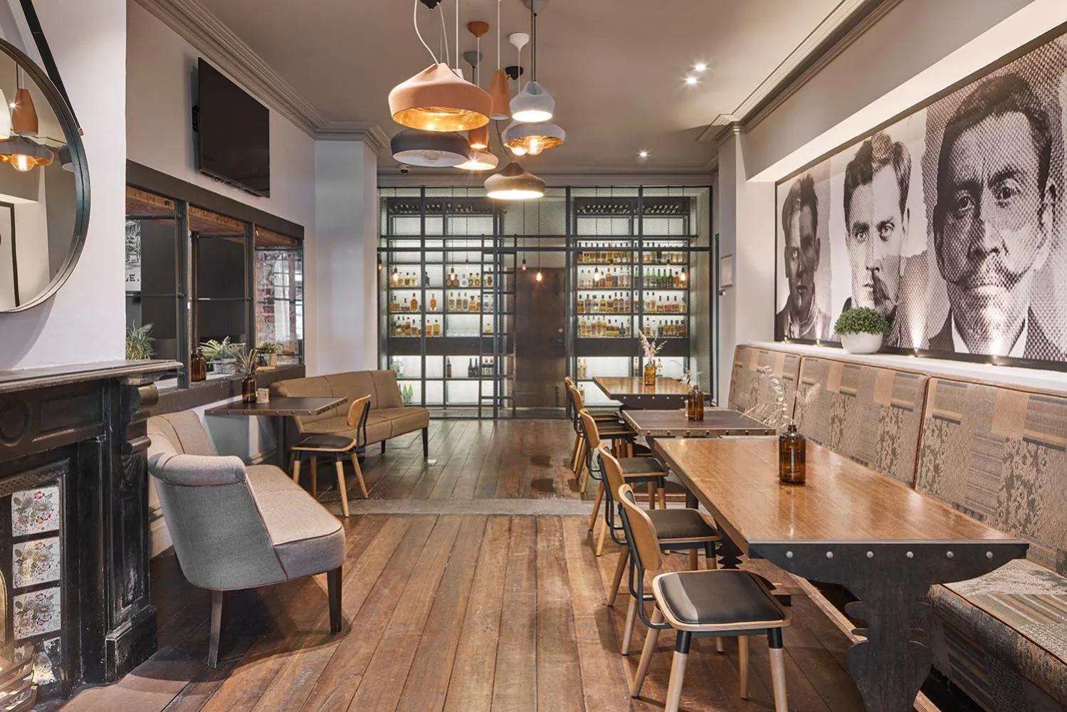 Lounge or bar in Esplanade Hotel Fremantle - by Rydges