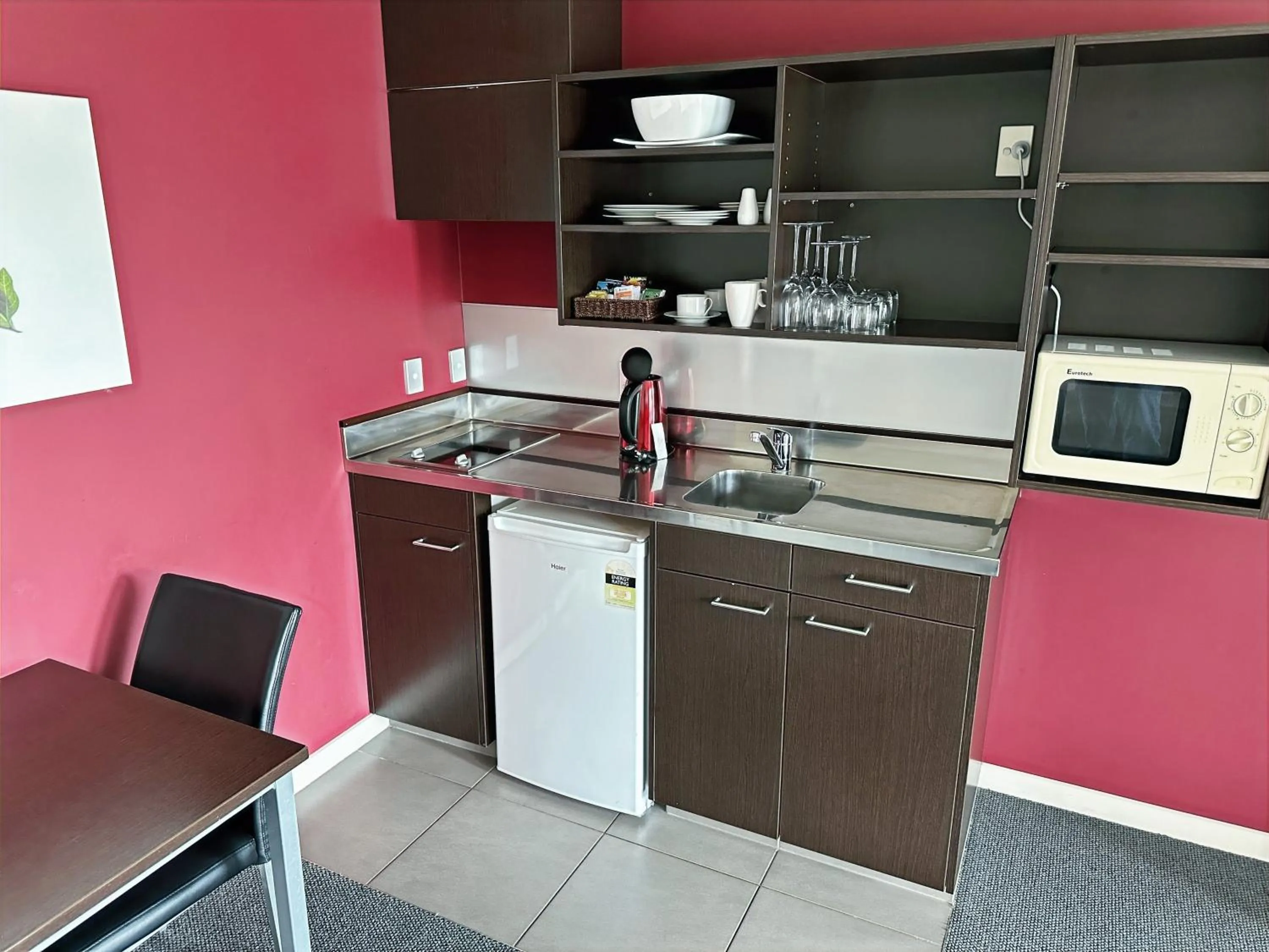 Kitchen or kitchenette in Arena Lodge