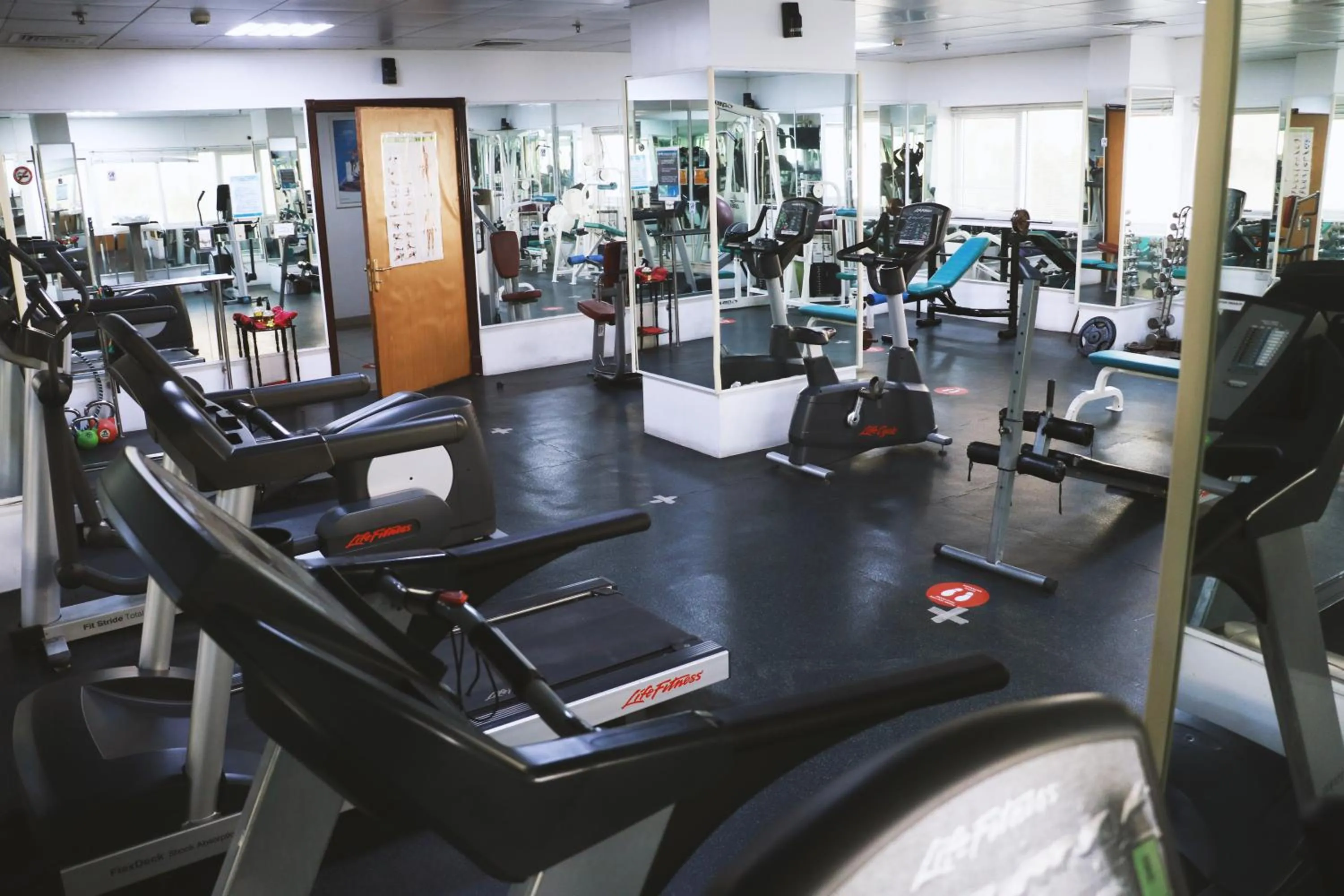 Fitness centre/facilities in Spark Residence Hotel