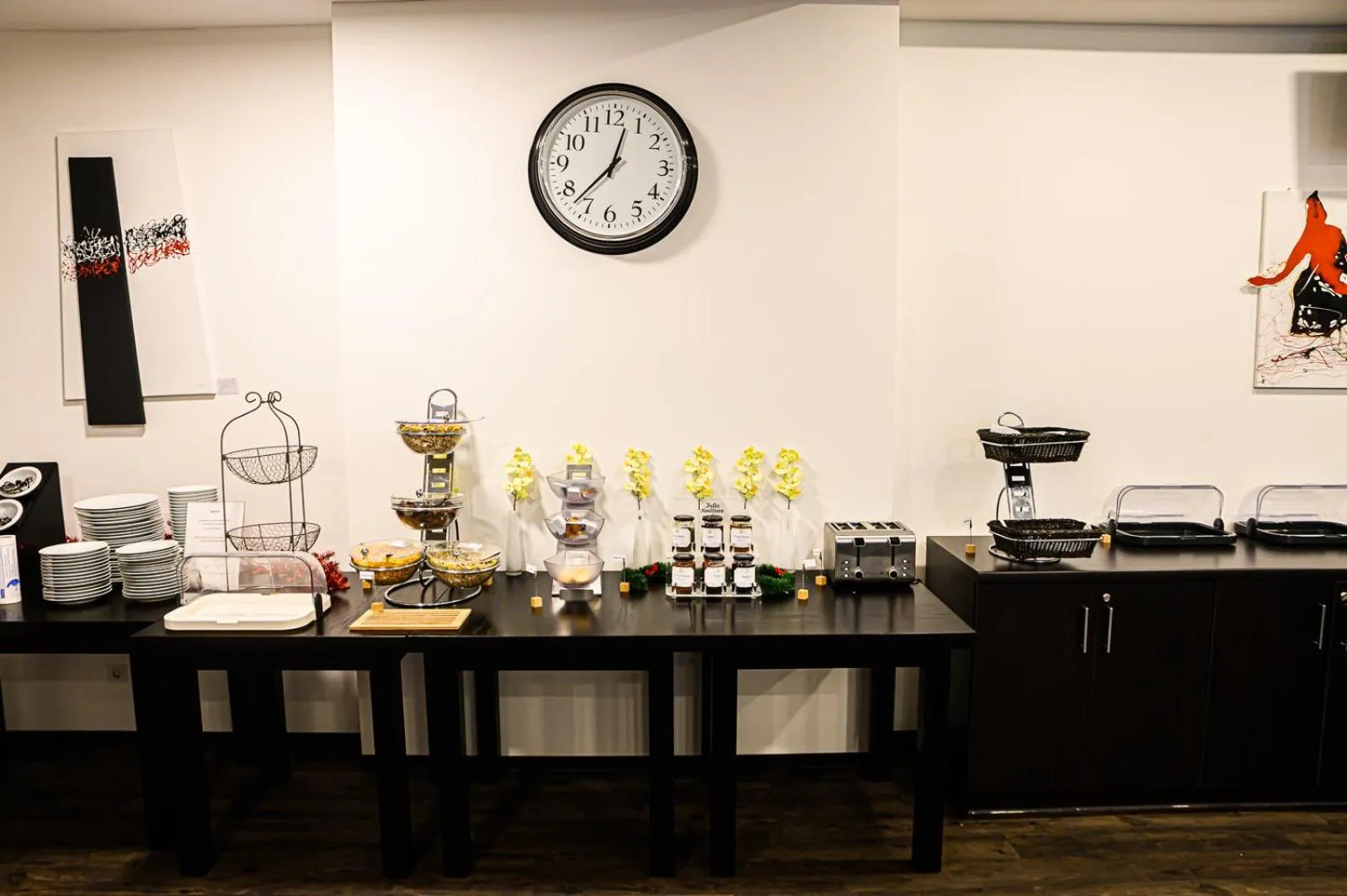 Buffet breakfast in Hotel Luna