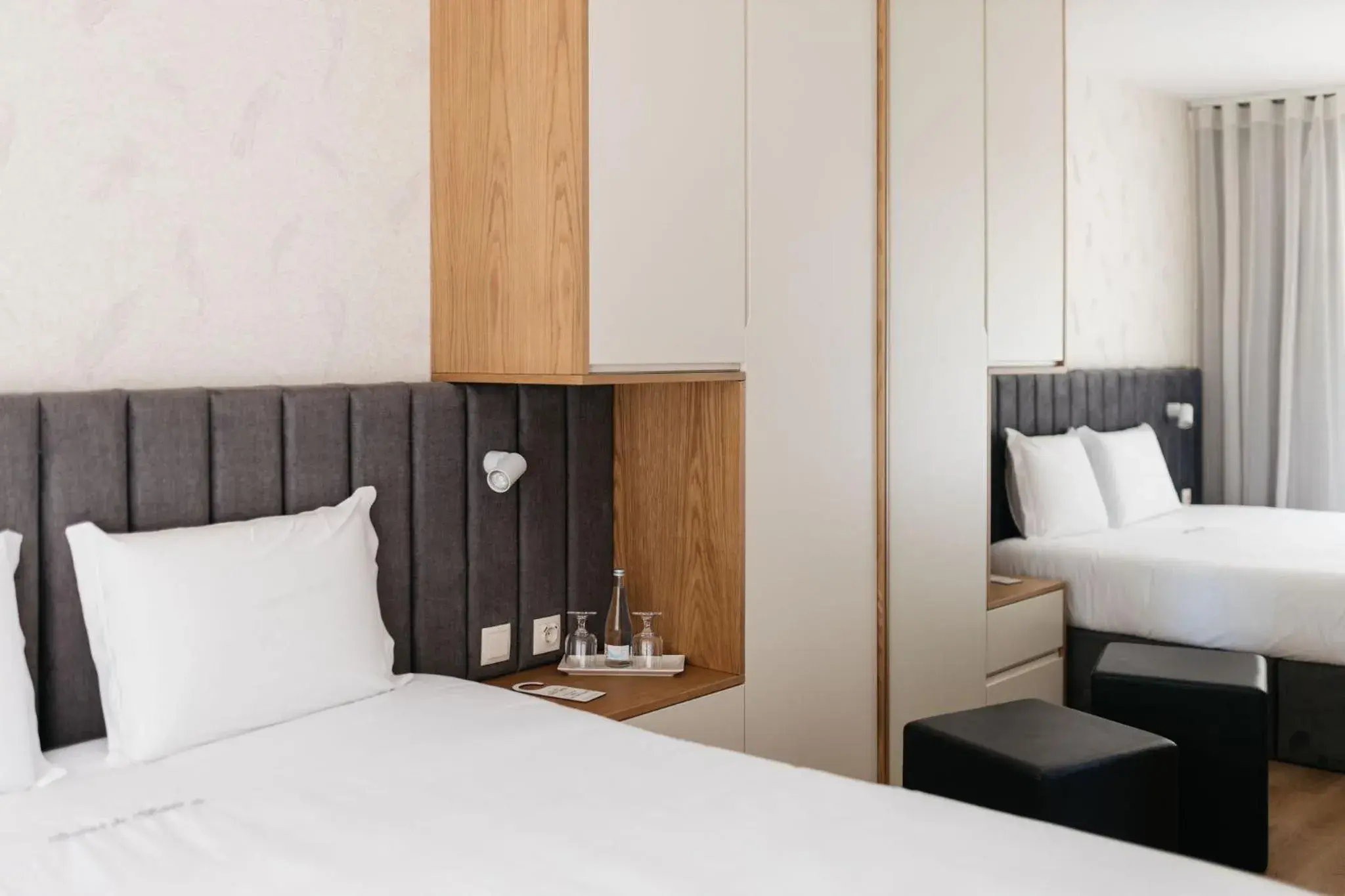 Double Room with Balcony and Mountain View in Quinta do Bento Double Room with Balcony and Mountain View in Quinta do Bento