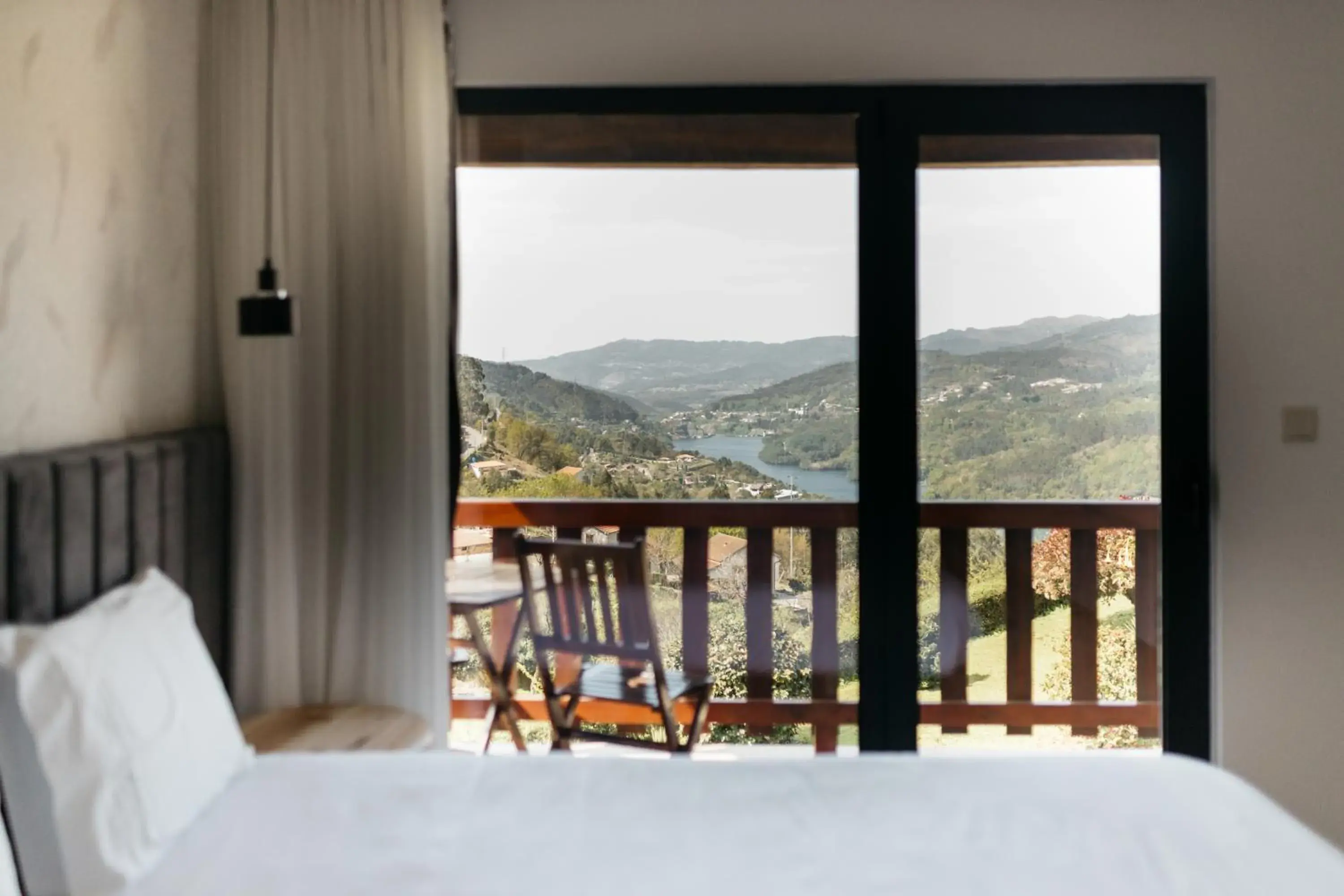 Superior Double Room with Balcony and River View in Quinta do Bento Superior Double Room with Balcony and River View in Quinta do Bento