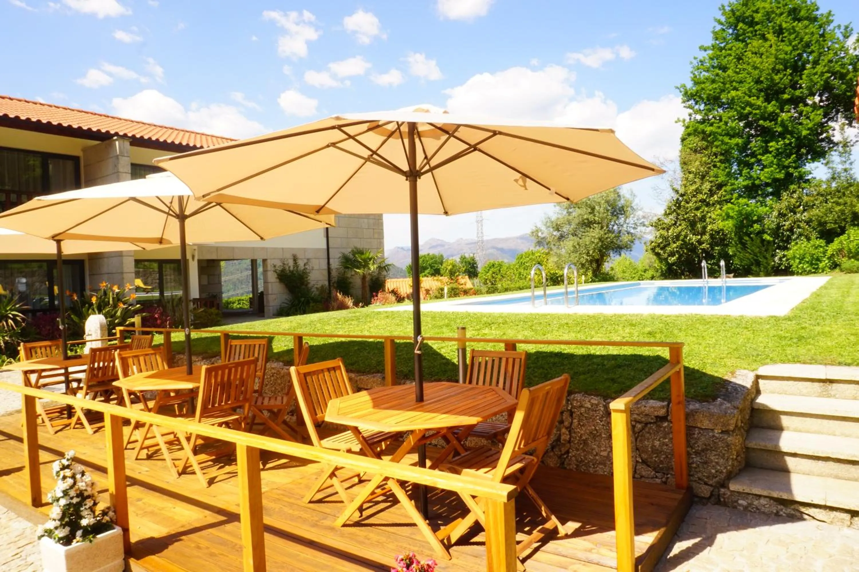 Property building in Quinta do Bento