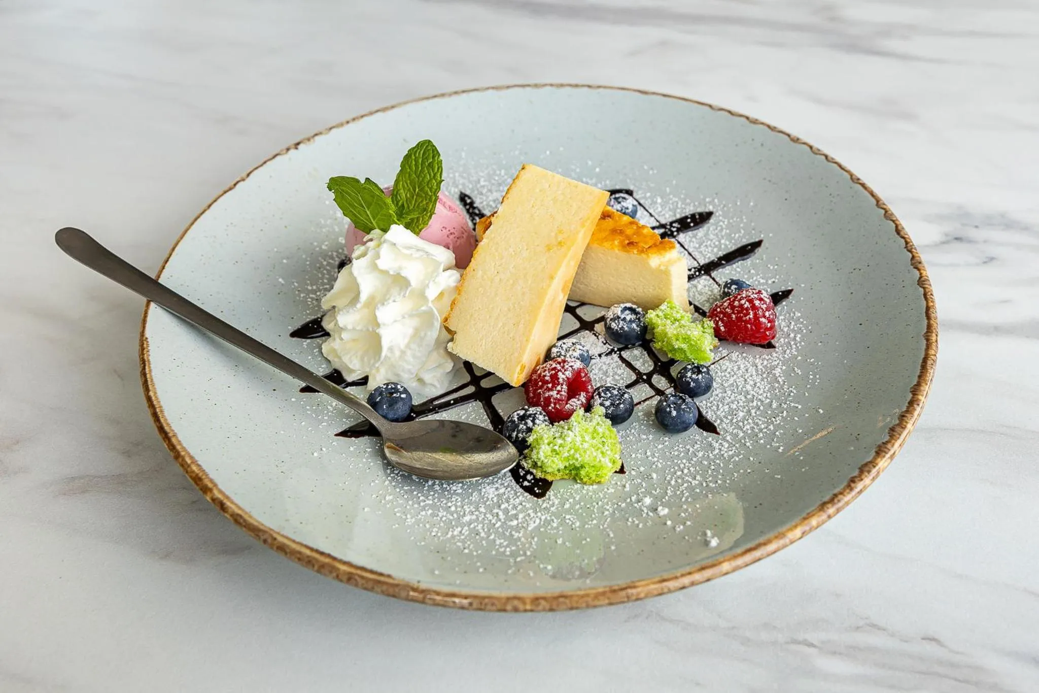 Restaurant/places to eat in Hotel Fero Express POKOJE KLIMATYZOWANE AC