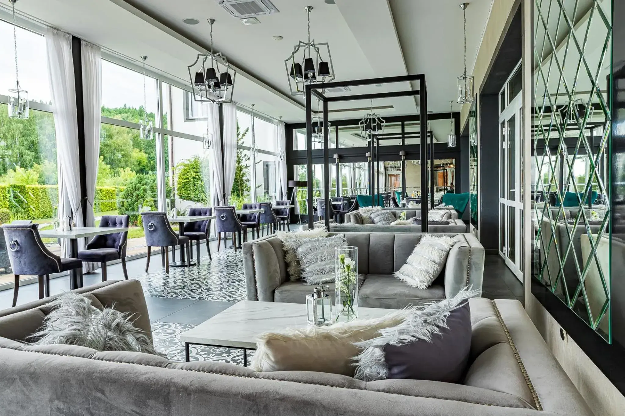 Restaurant/places to eat in Hotel Fero Express POKOJE KLIMATYZOWANE AC Restaurant/places to eat in Hotel Fero Express POKOJE KLIMATYZOWANE AC