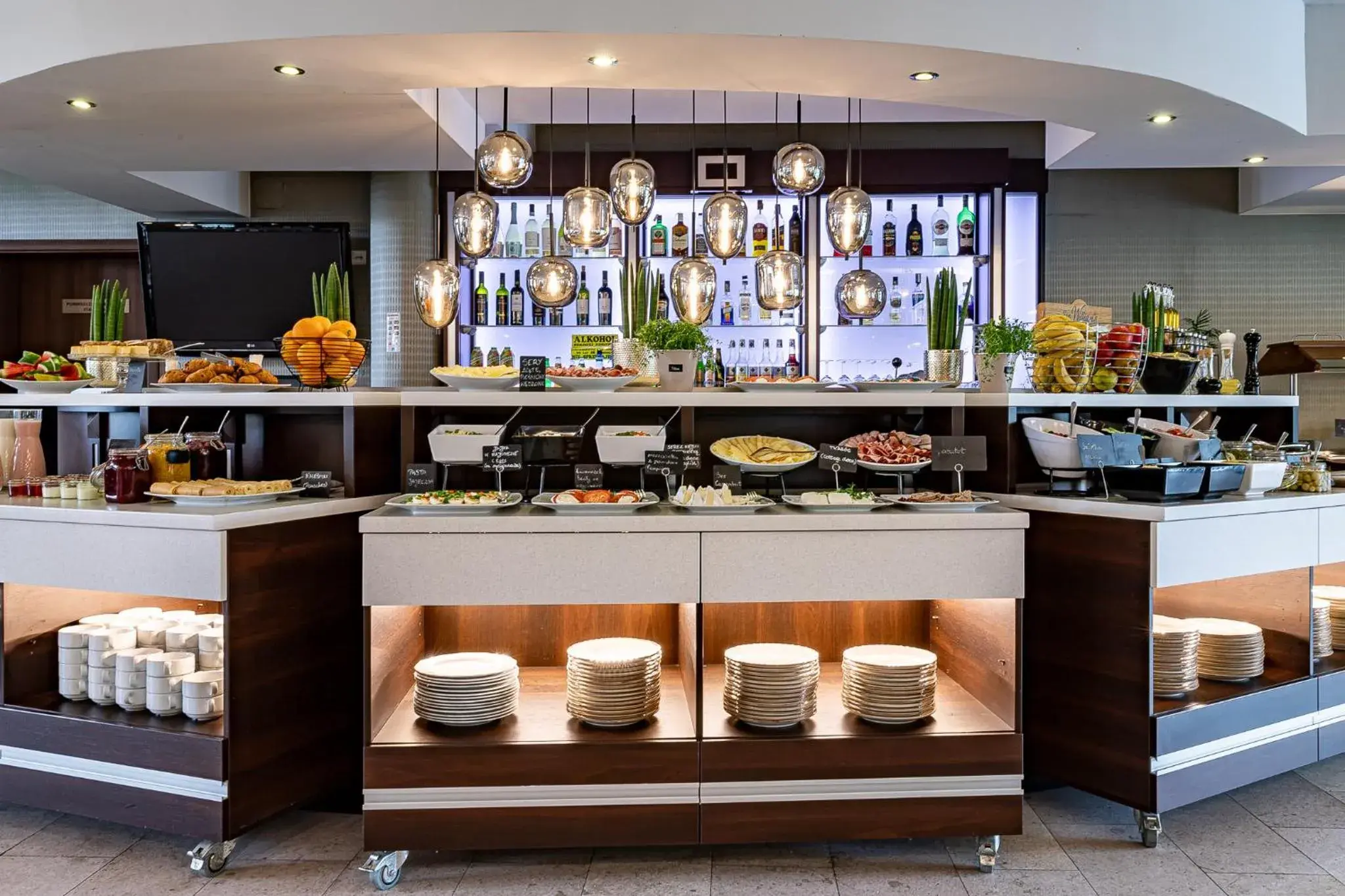 Restaurant/places to eat in Hotel Fero Express POKOJE KLIMATYZOWANE AC Restaurant/places to eat in Hotel Fero Express POKOJE KLIMATYZOWANE AC