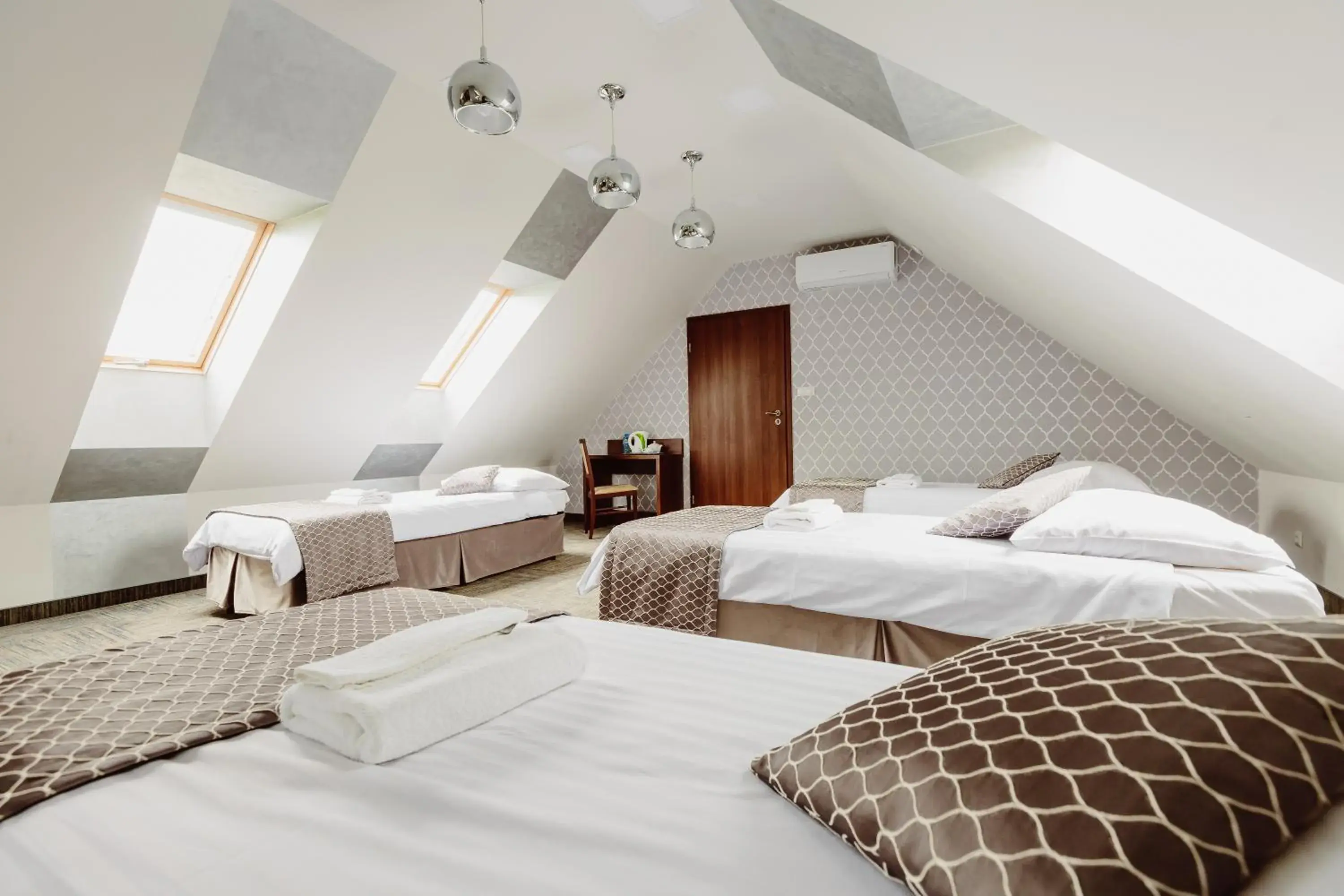 Bed in Hotel Fero Express POKOJE KLIMATYZOWANE AC Bed in Hotel Fero Express POKOJE KLIMATYZOWANE AC