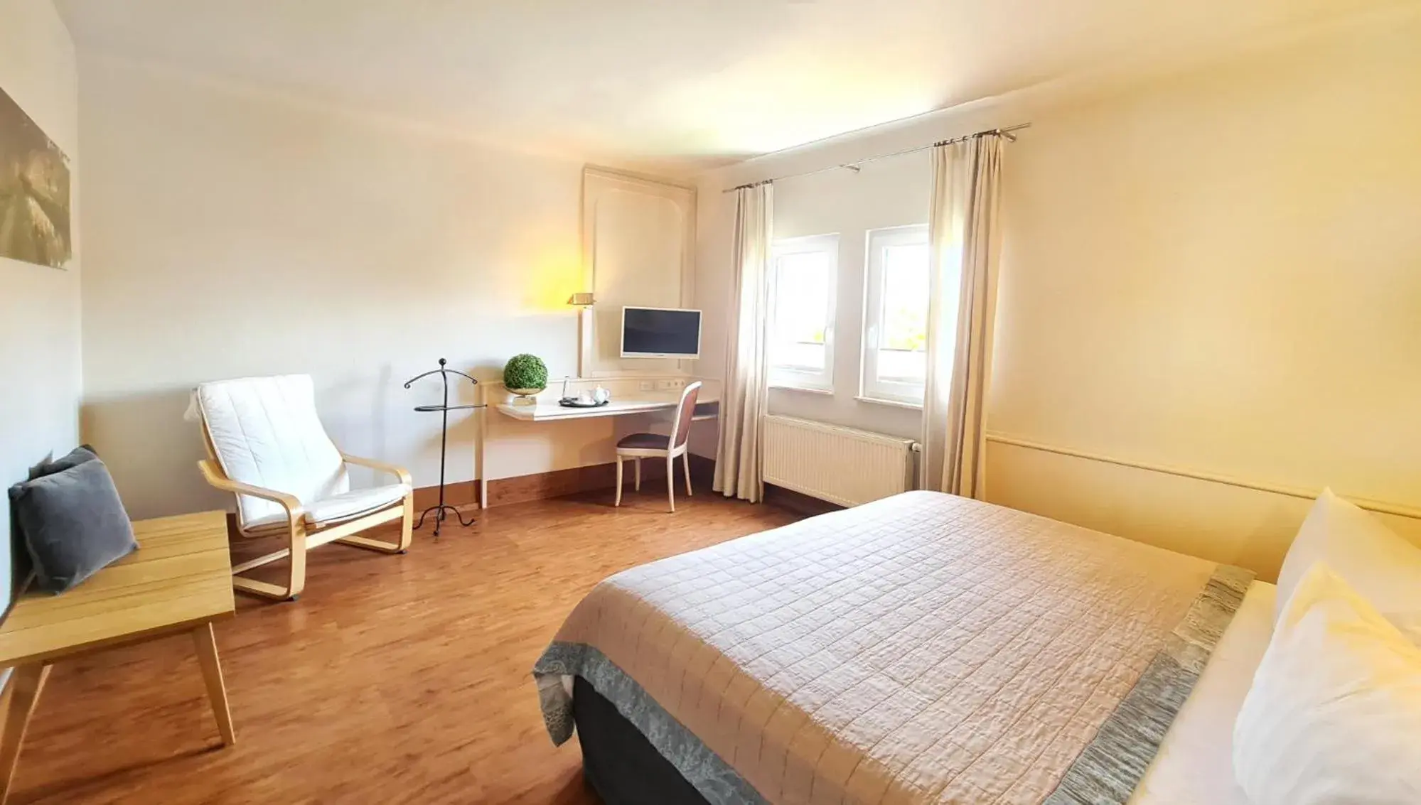 Photo of the whole room, Bed in Häuser der Villa Italia Photo of the whole room, Bed in Häuser der Villa Italia