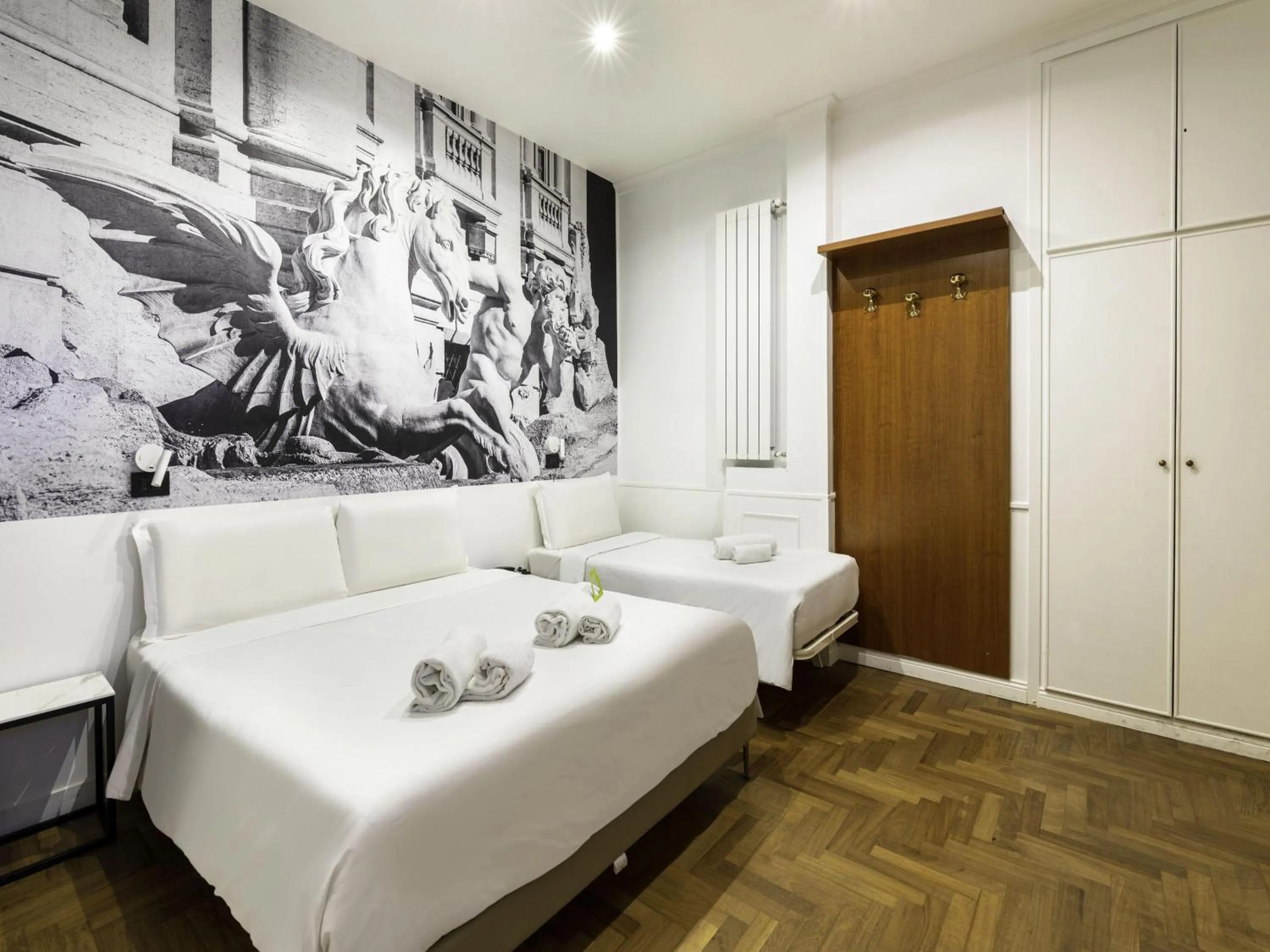 Bathroom, Bed in B&B Hotel Roma Italia Viminale