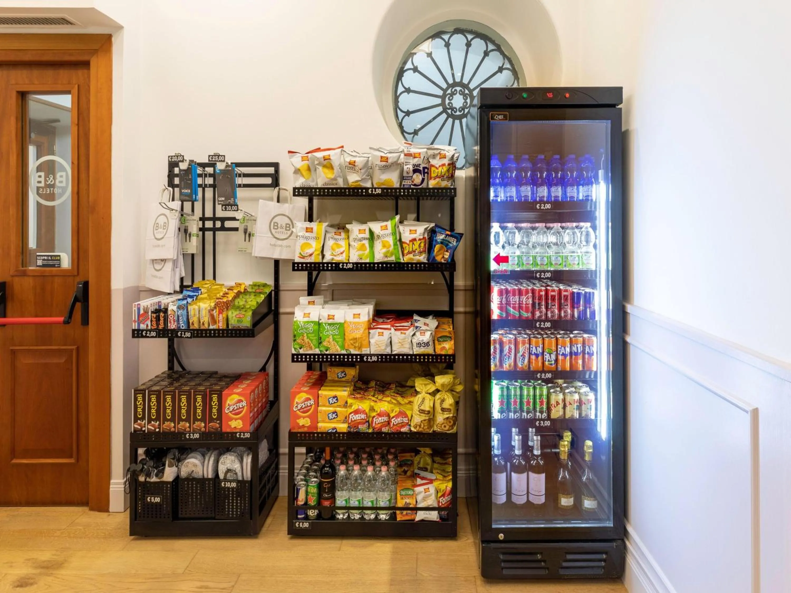 Lobby or reception in B&B Hotel Roma Italia Viminale