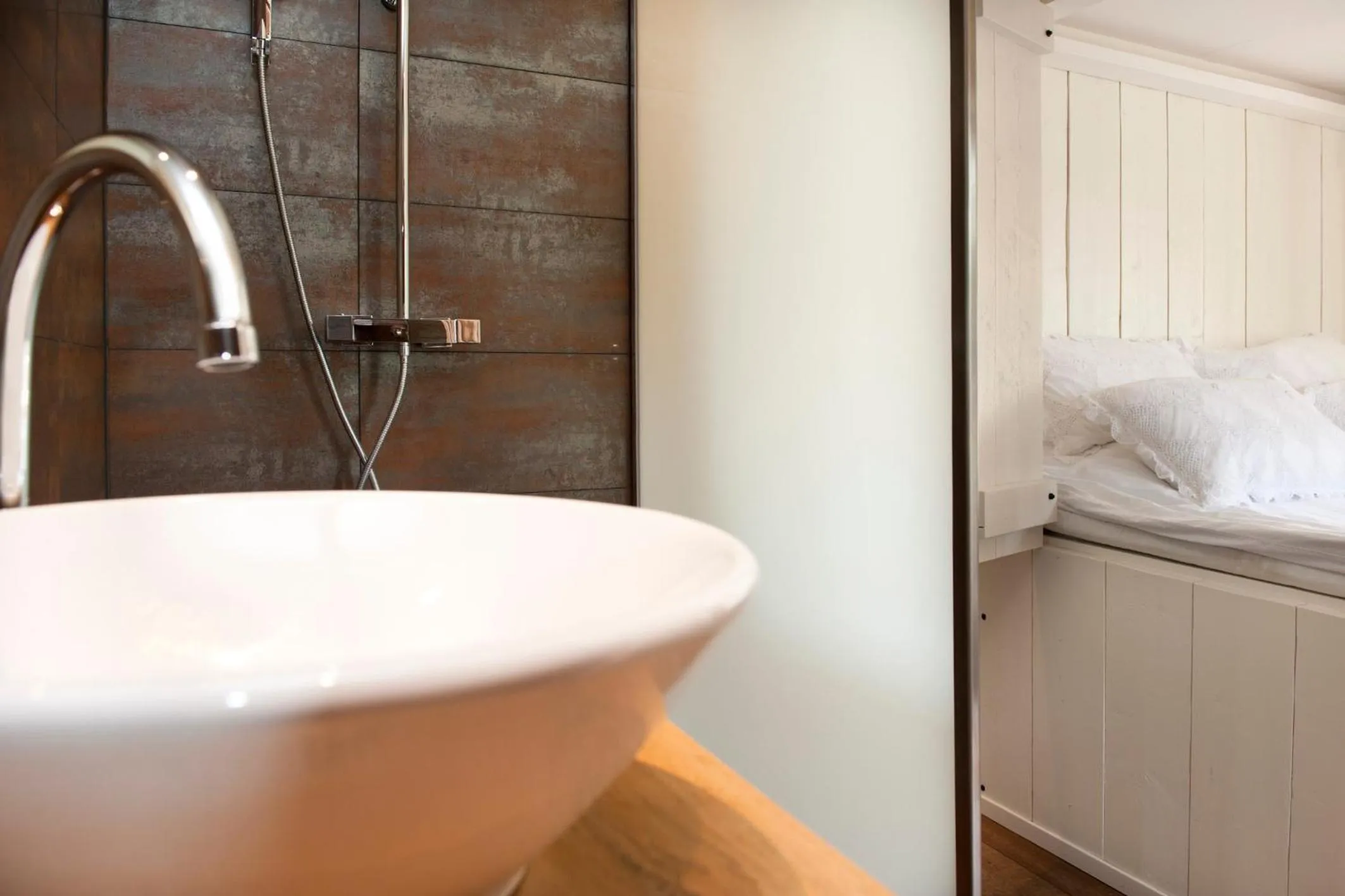 De Dames Van De Jonge Hotel Restaurant