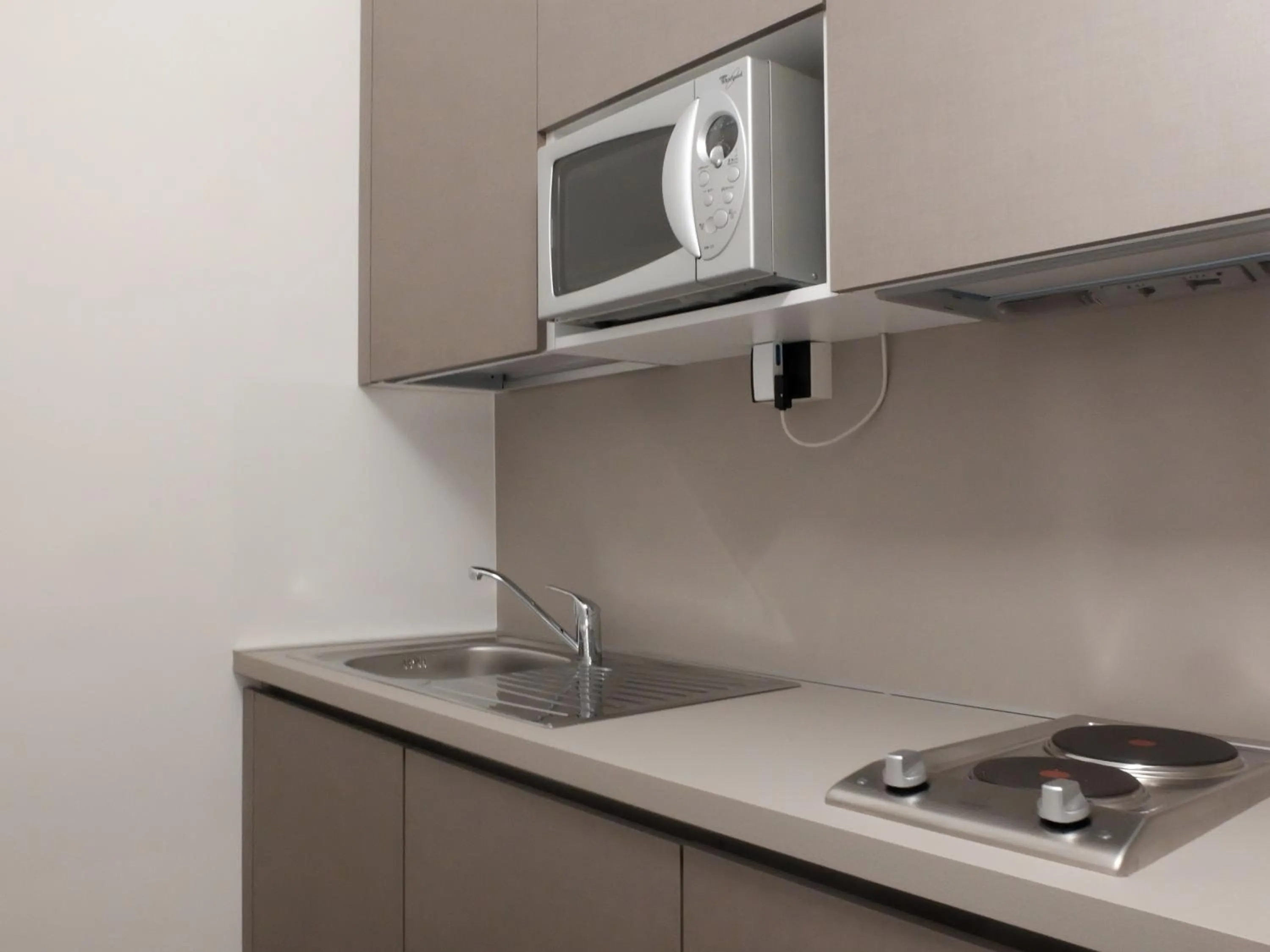 Kitchen or kitchenette in Residence Carlton