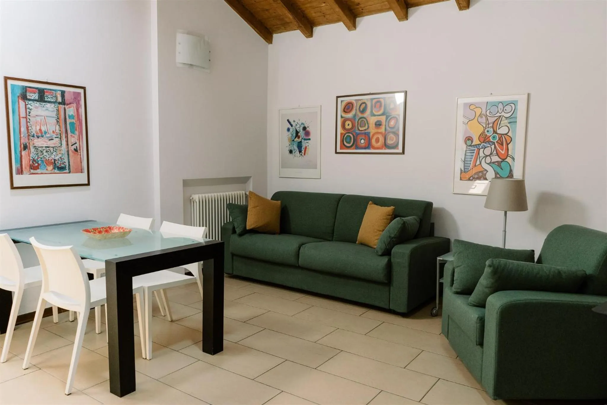 Living room in Residence Carlton