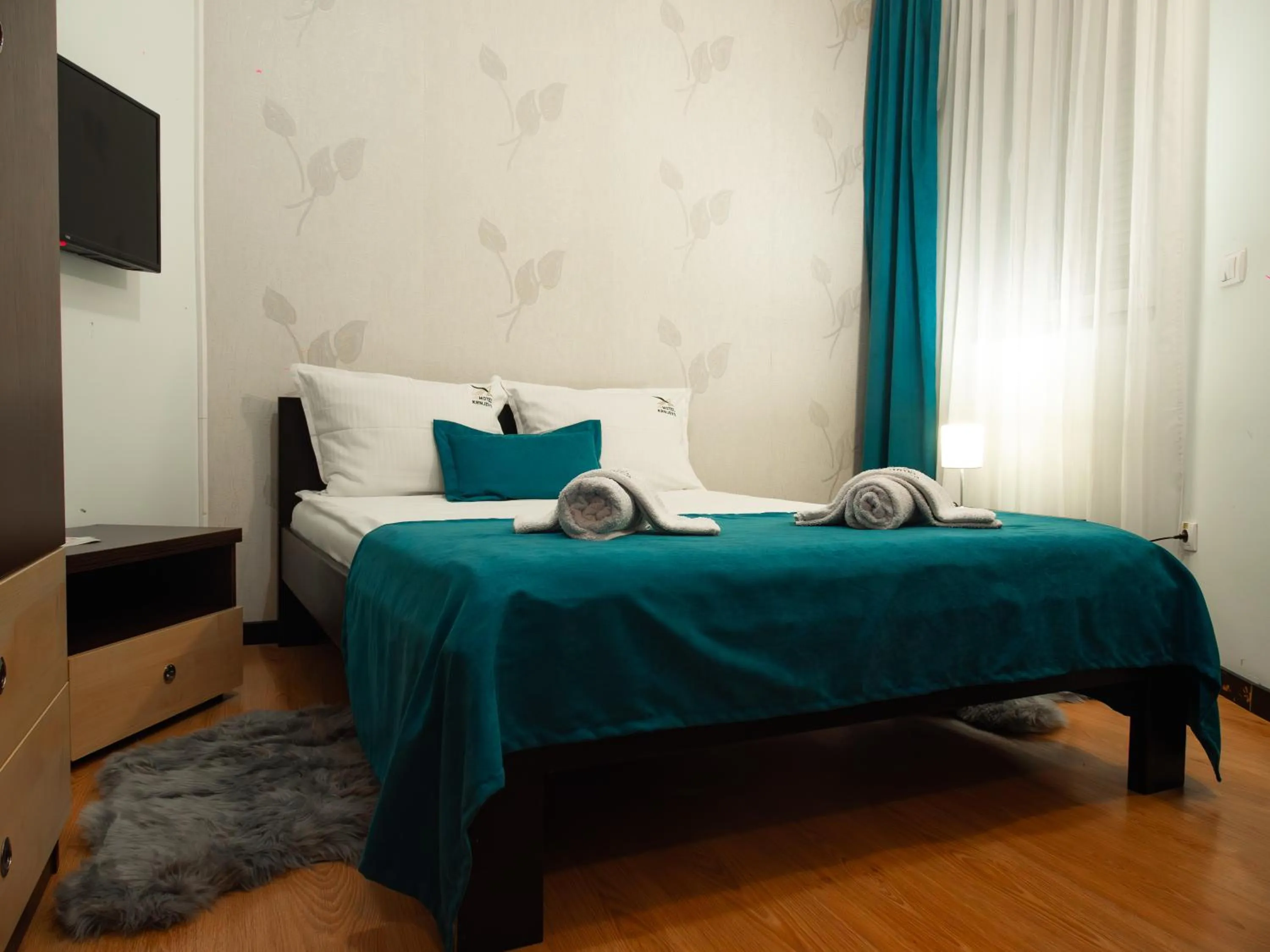 Bed in Motel Krnjevo