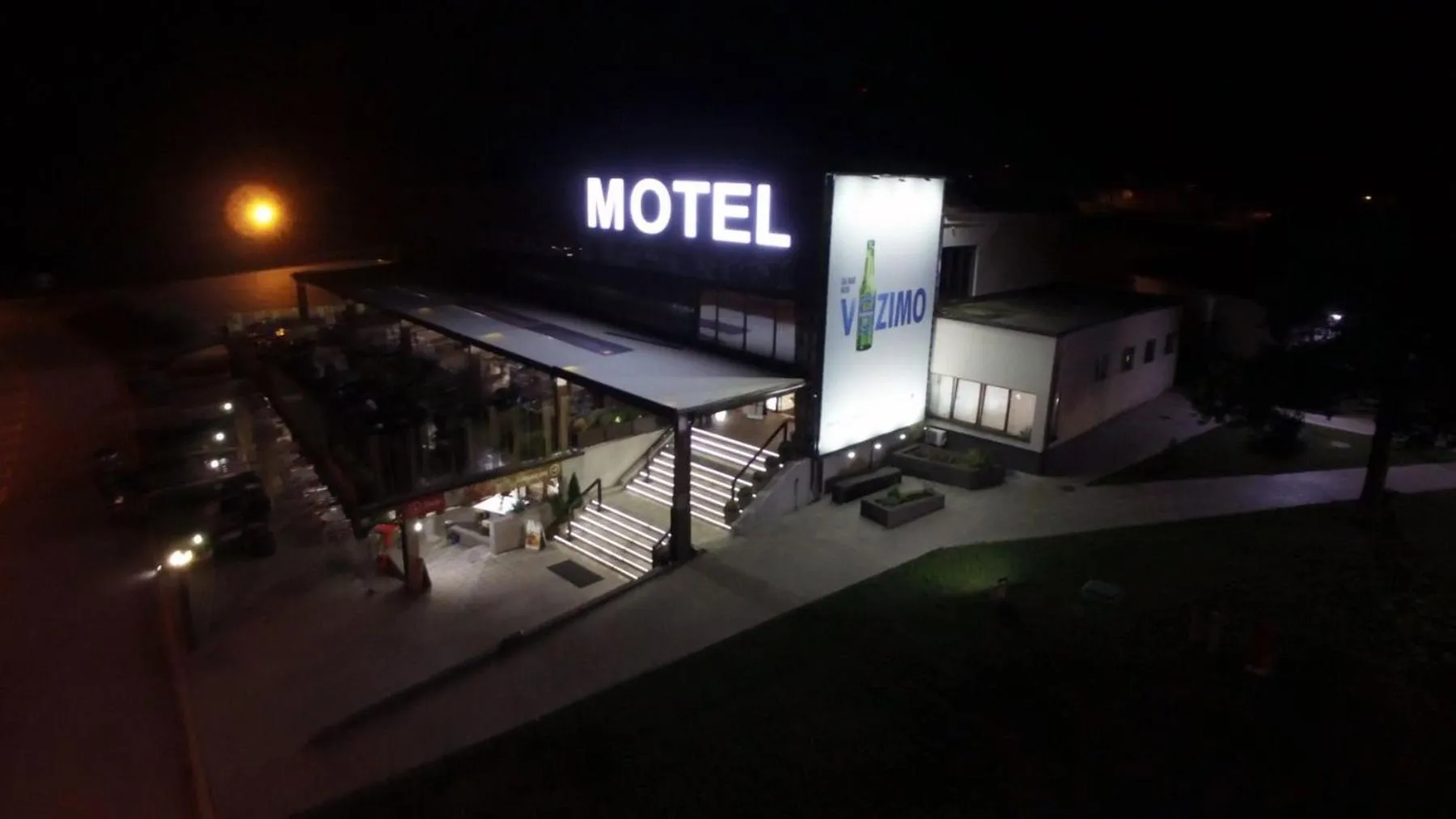 Night in Motel Krnjevo