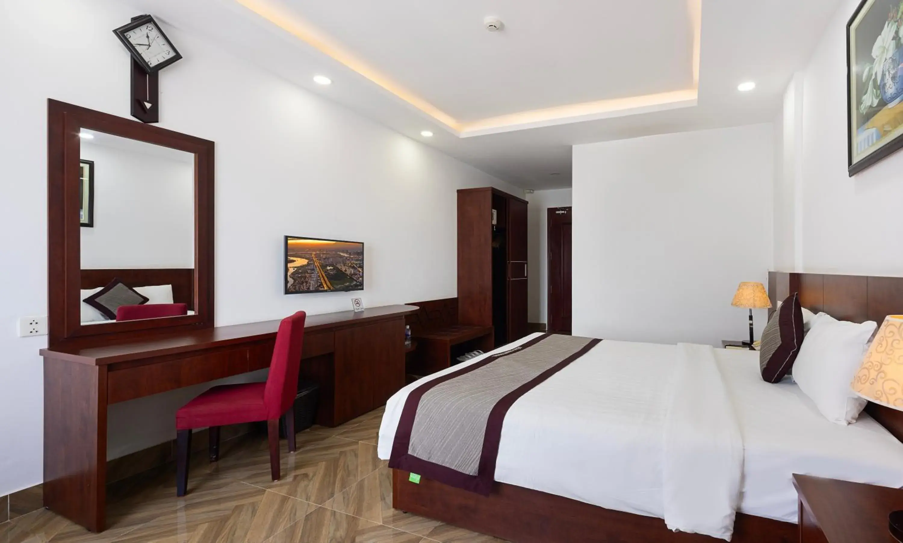 Photo of the whole room, Bed in Gem Nha Trang Hotel Photo of the whole room, Bed in Gem Nha Trang Hotel