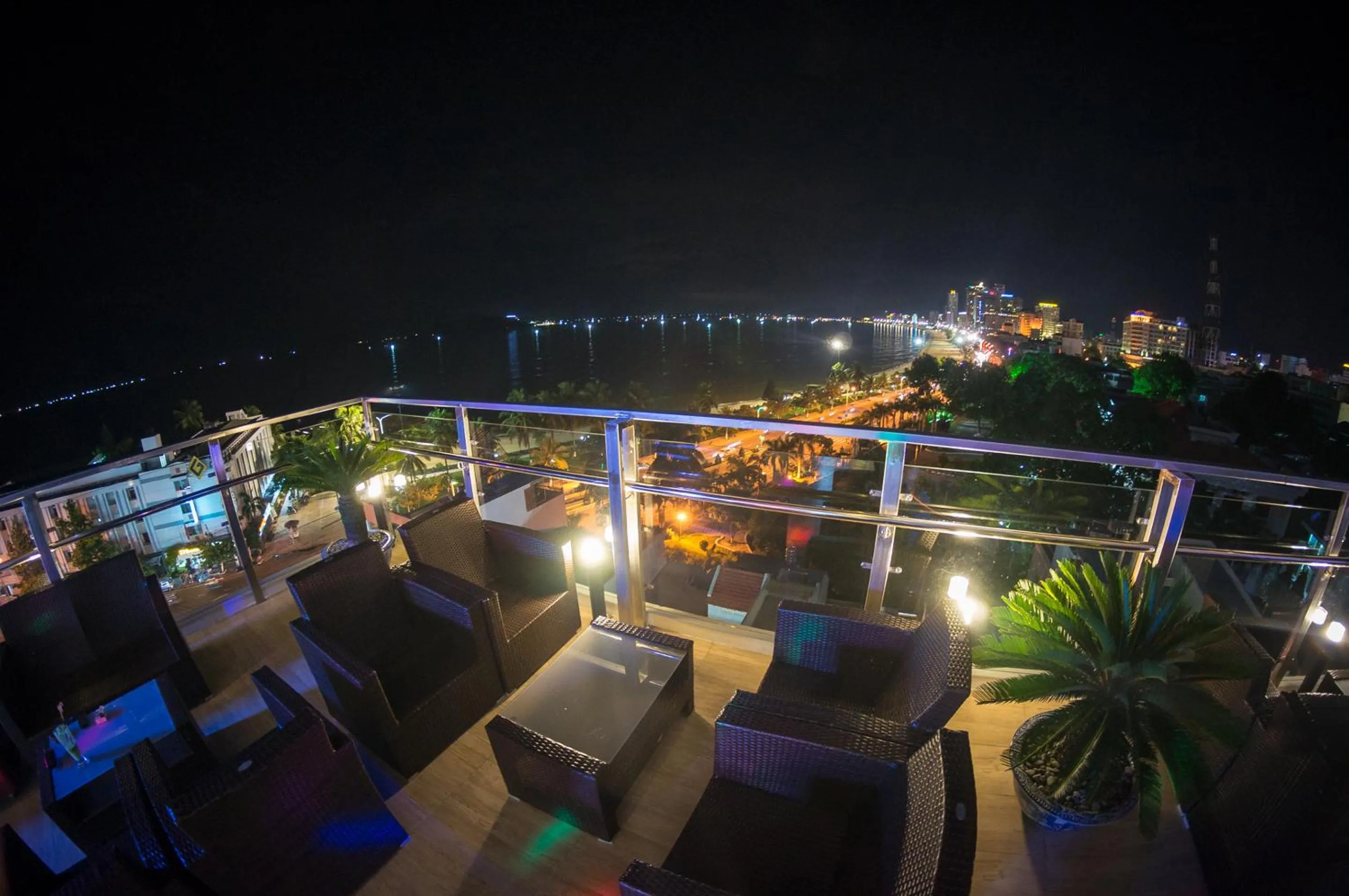 Lounge or bar in Gem Nha Trang Hotel