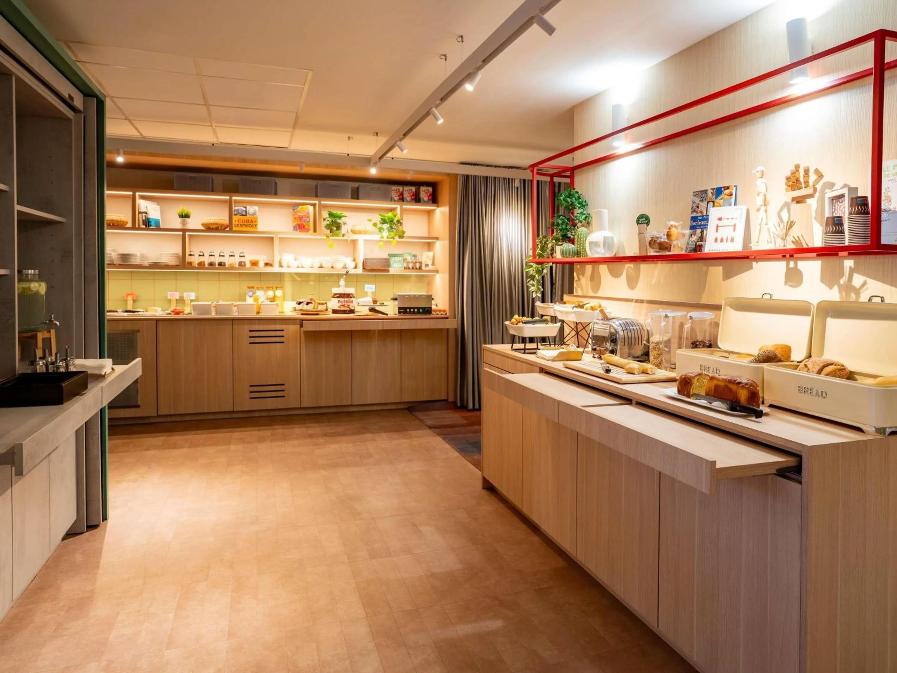 Breakfast in ibis Styles Bordeaux Centre Gare