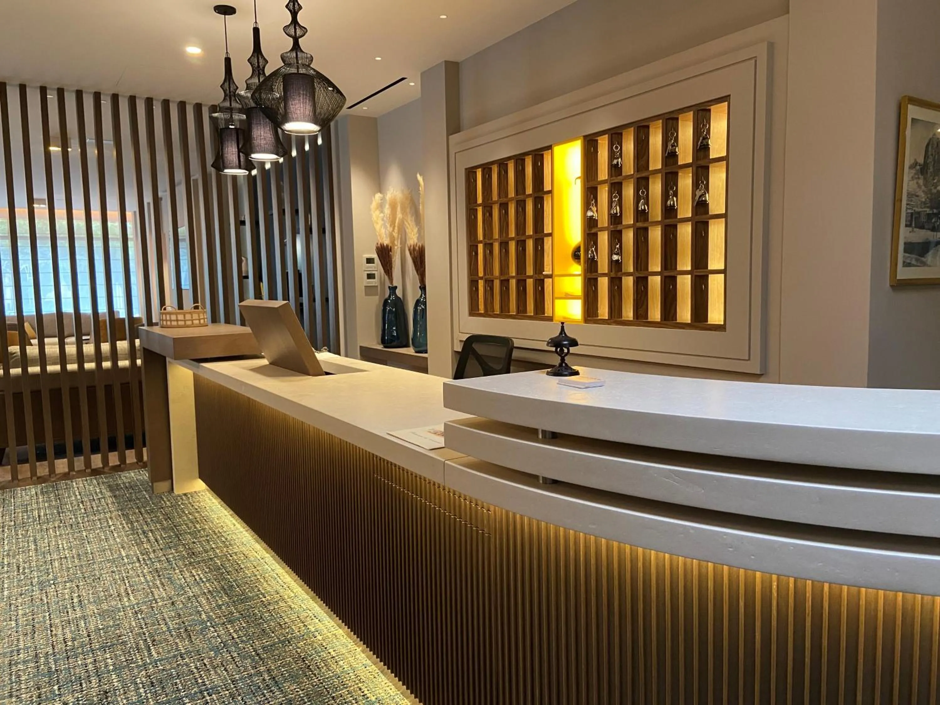 Property building in Nouvel Hôtel du Commerce