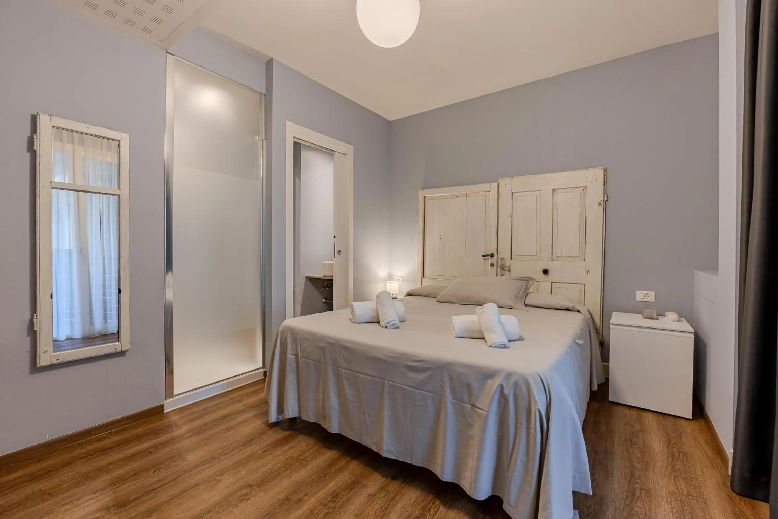 Bed in Hotel Maximilian