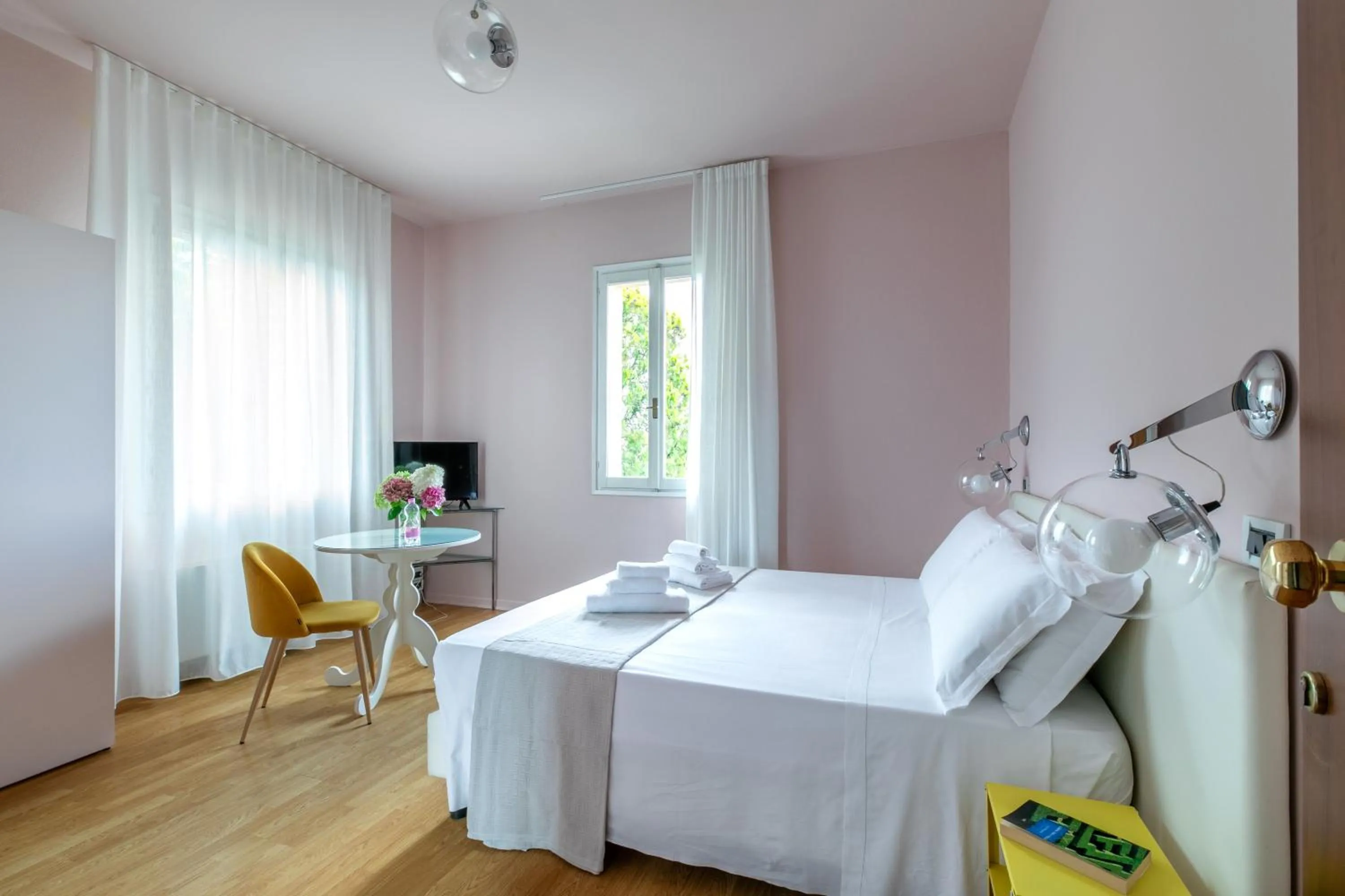 Photo of the whole room, Bed in Country Hotel Al Gallo