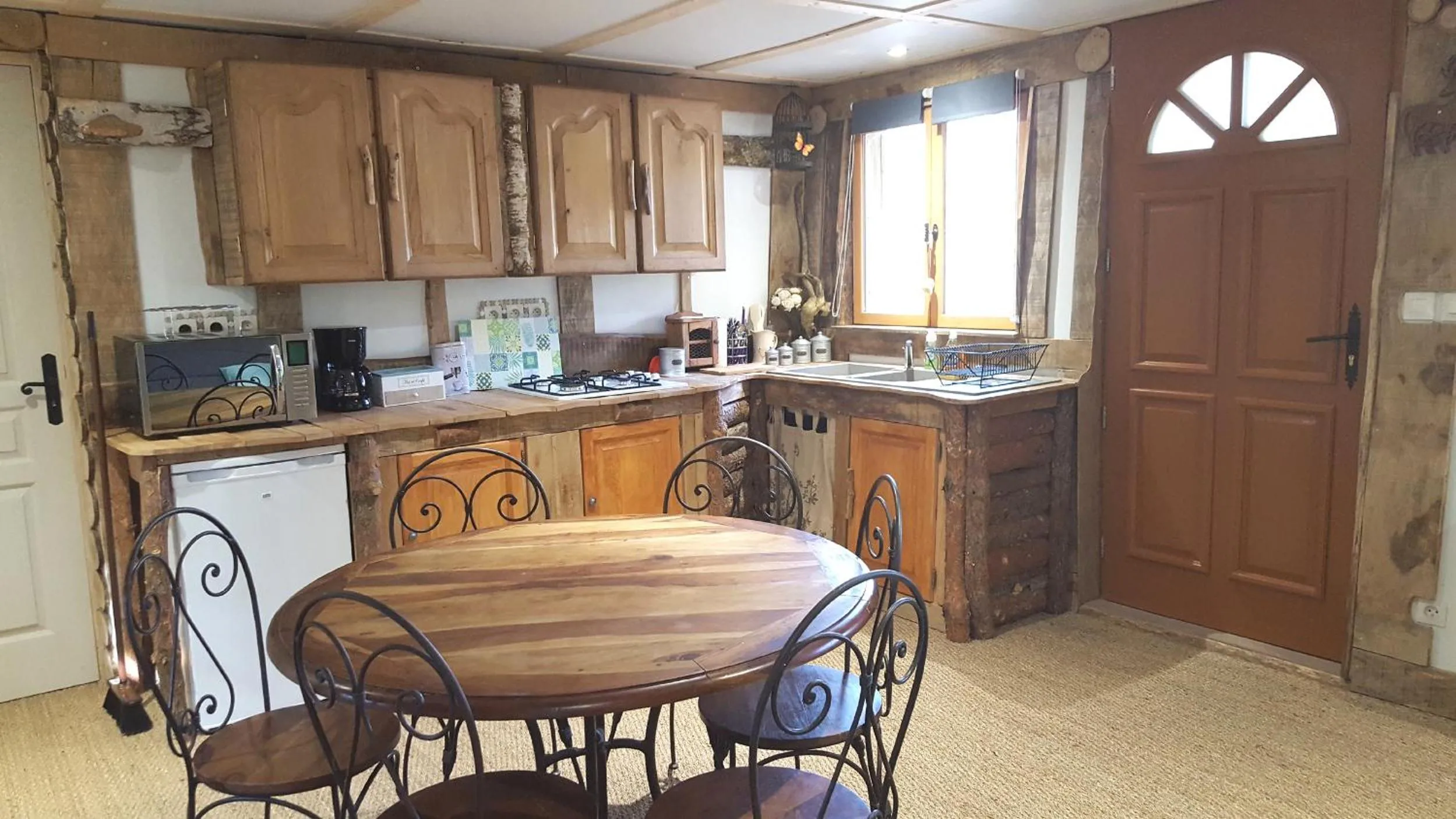 Kitchen or kitchenette in Le Coeur De La Foret