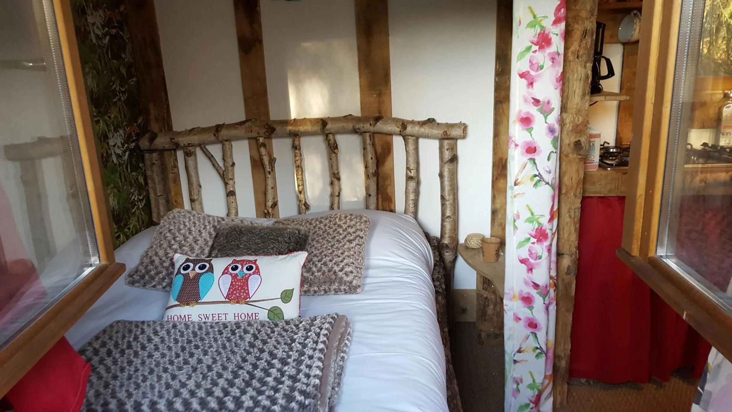 Bedroom, Bed in Le Coeur De La Foret