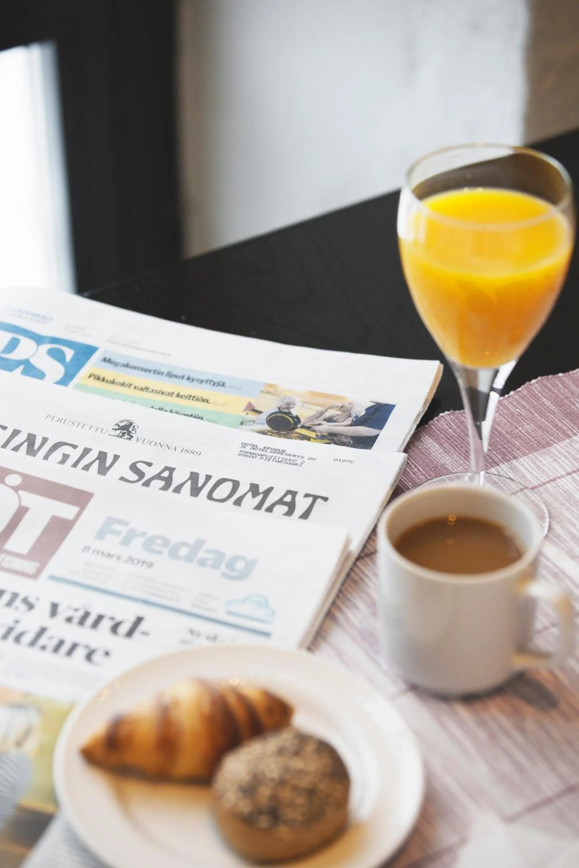 Breakfast in Hotel Epoque & Apartments