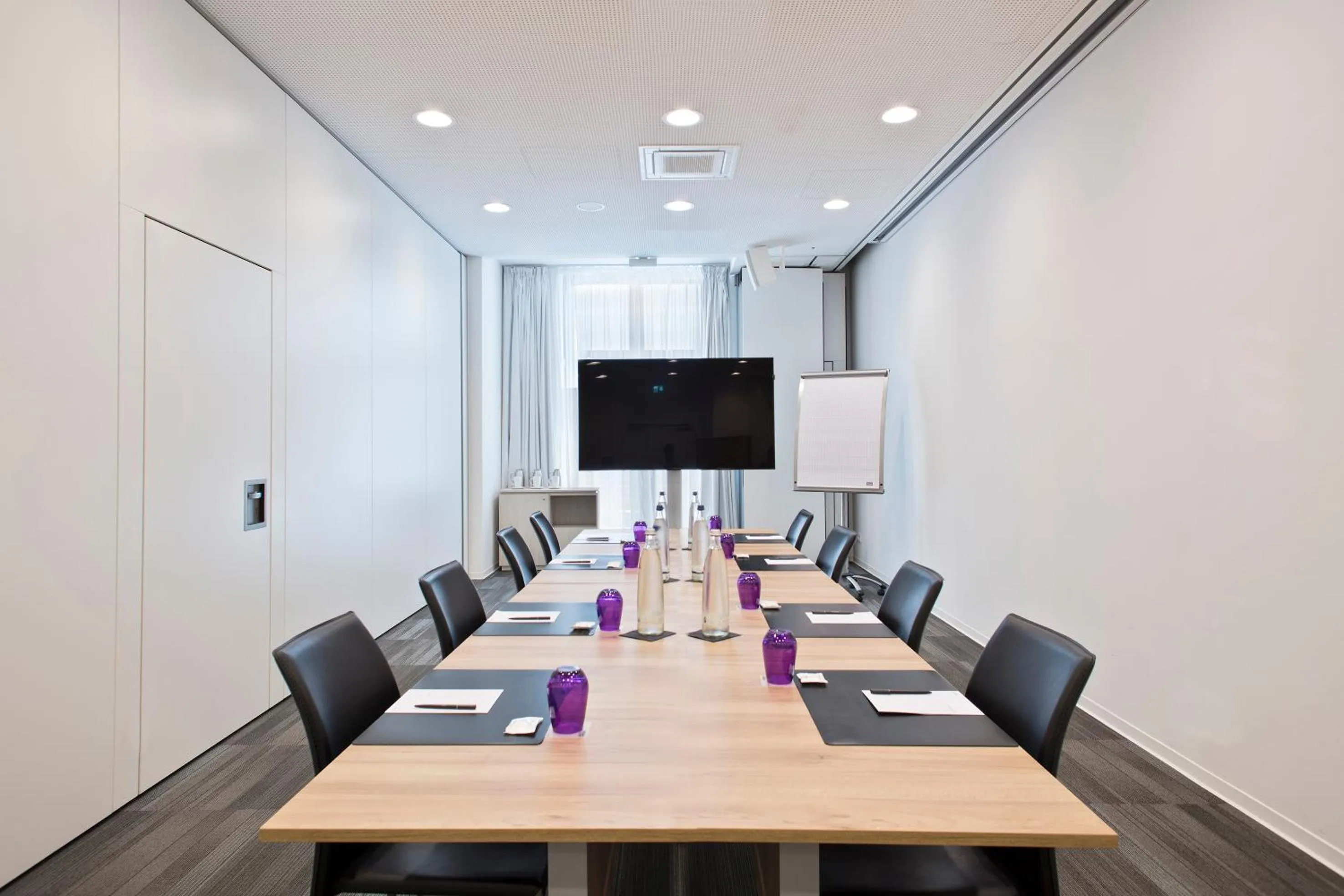 Meeting/conference room in INNSiDE by Meliá Leipzig