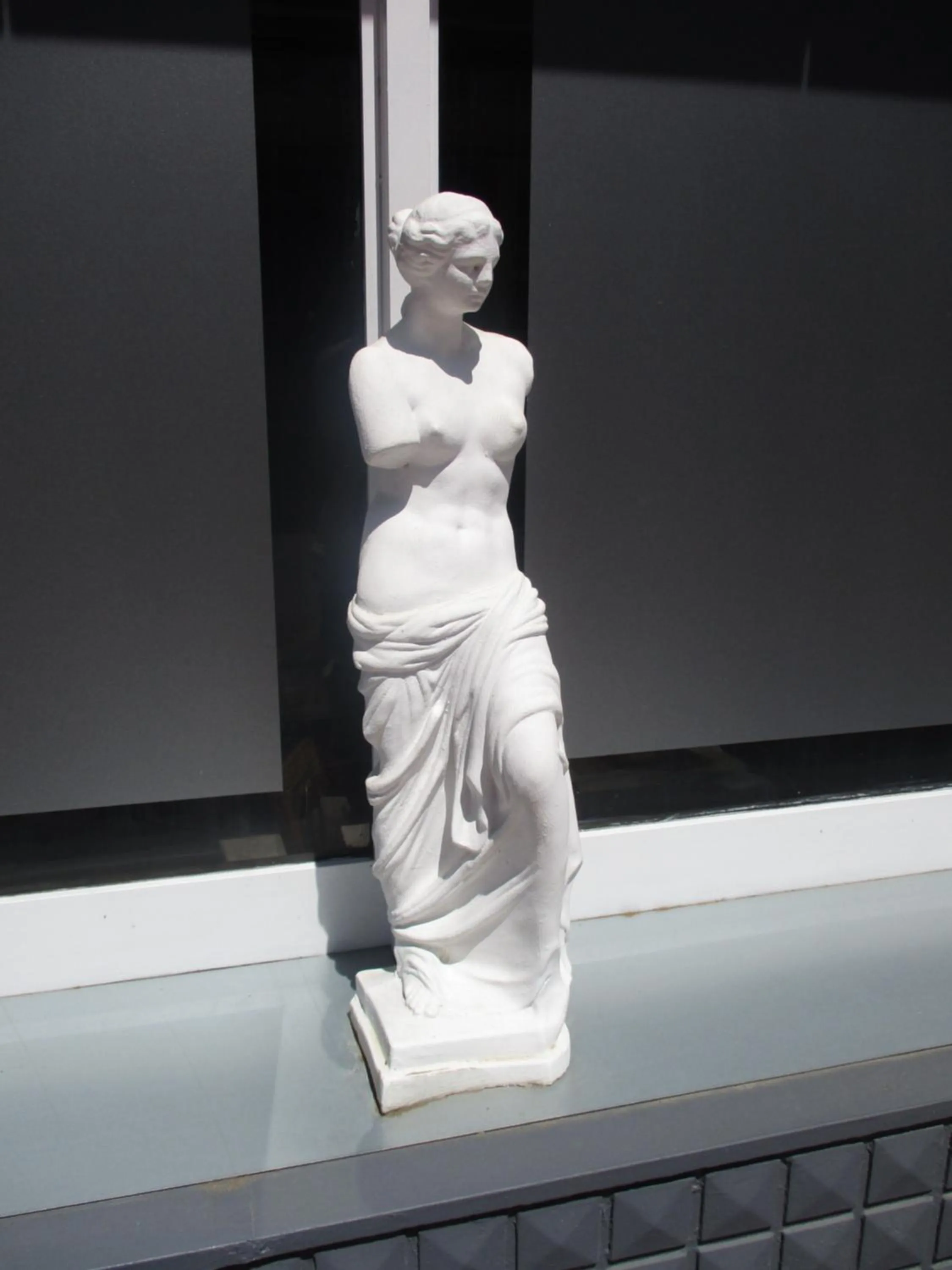 Decorative detail in Hotel Delta