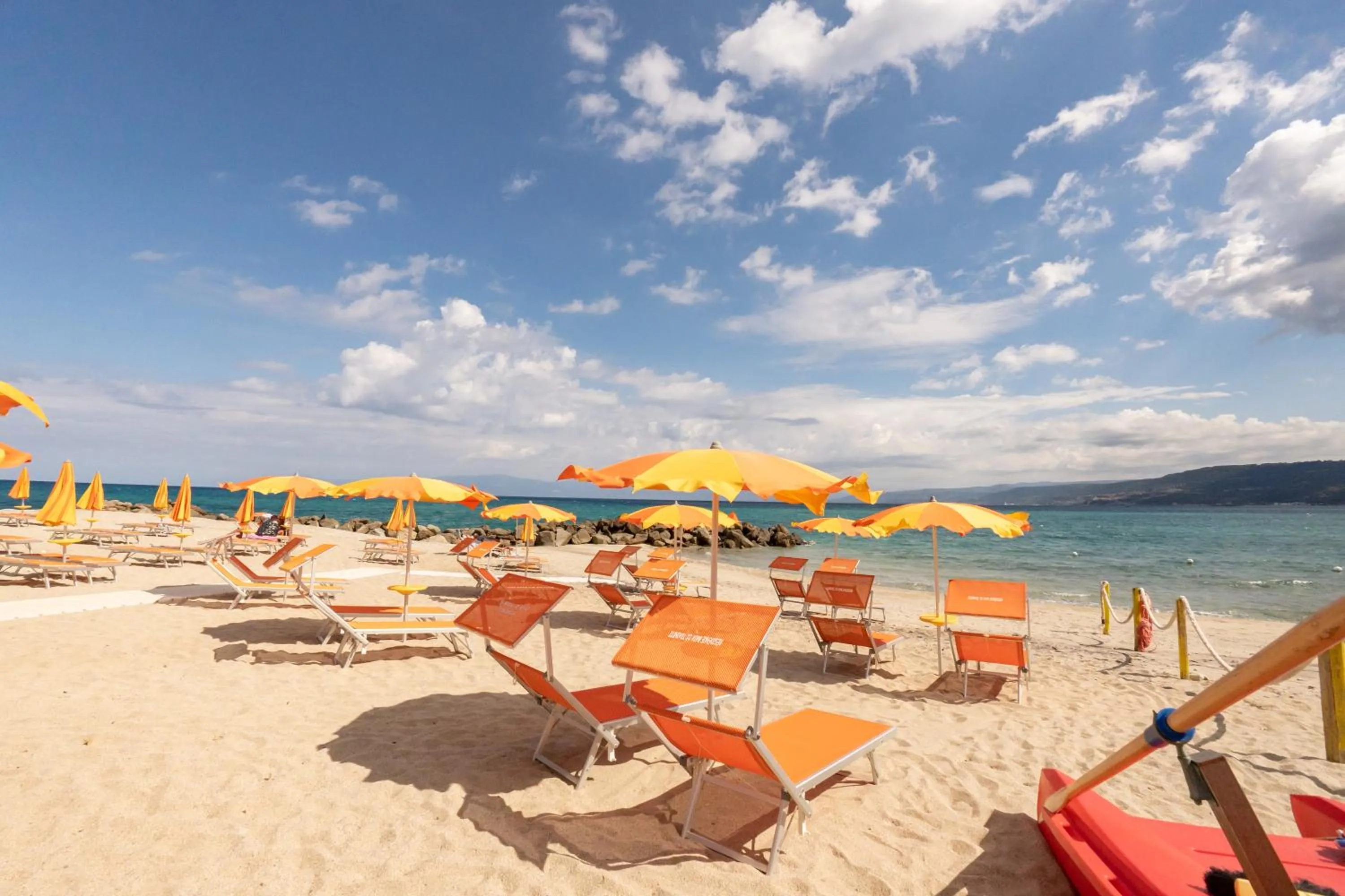 Beach in Hotel Baia Di Trainiti