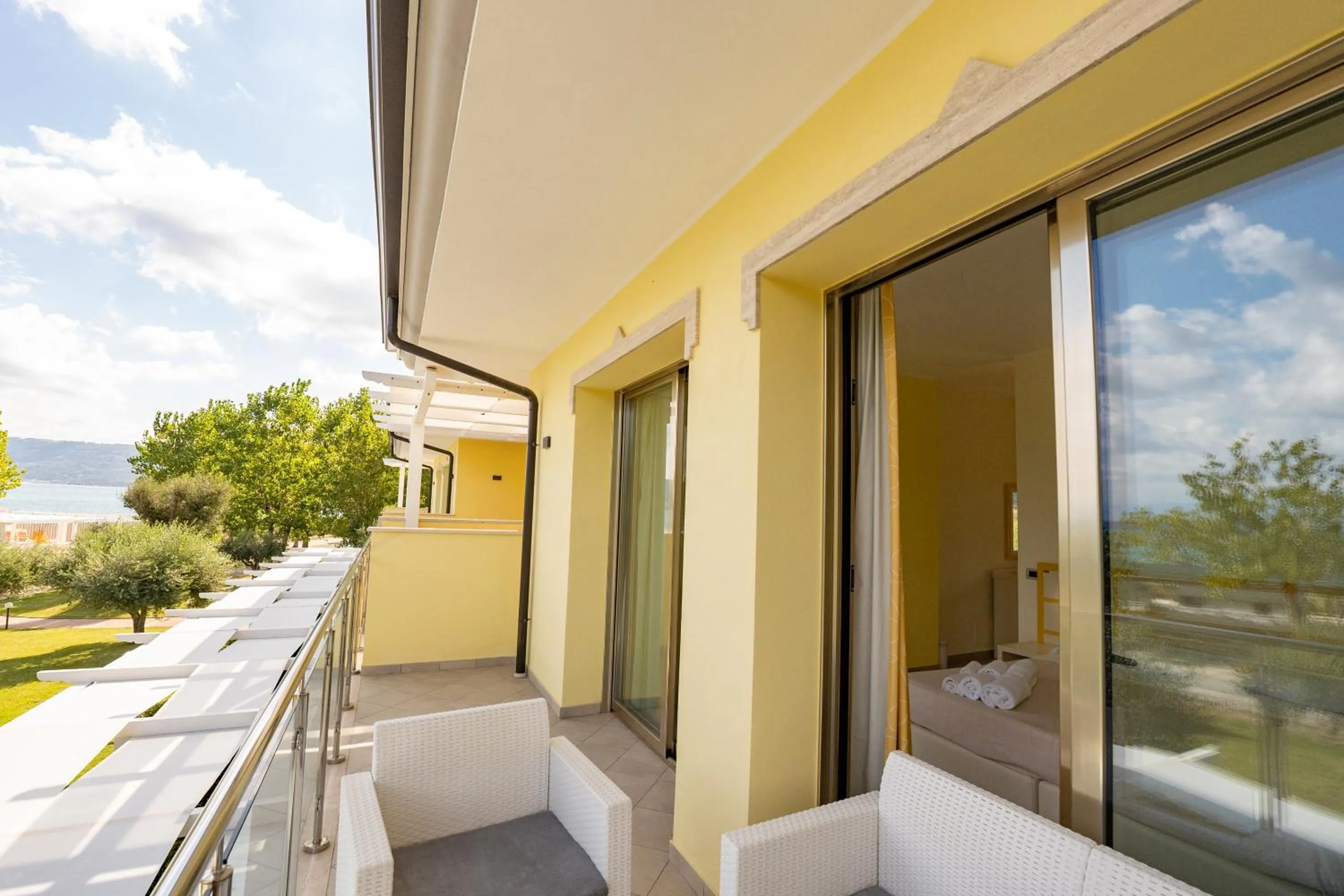 Balcony/Terrace in Hotel Baia Di Trainiti