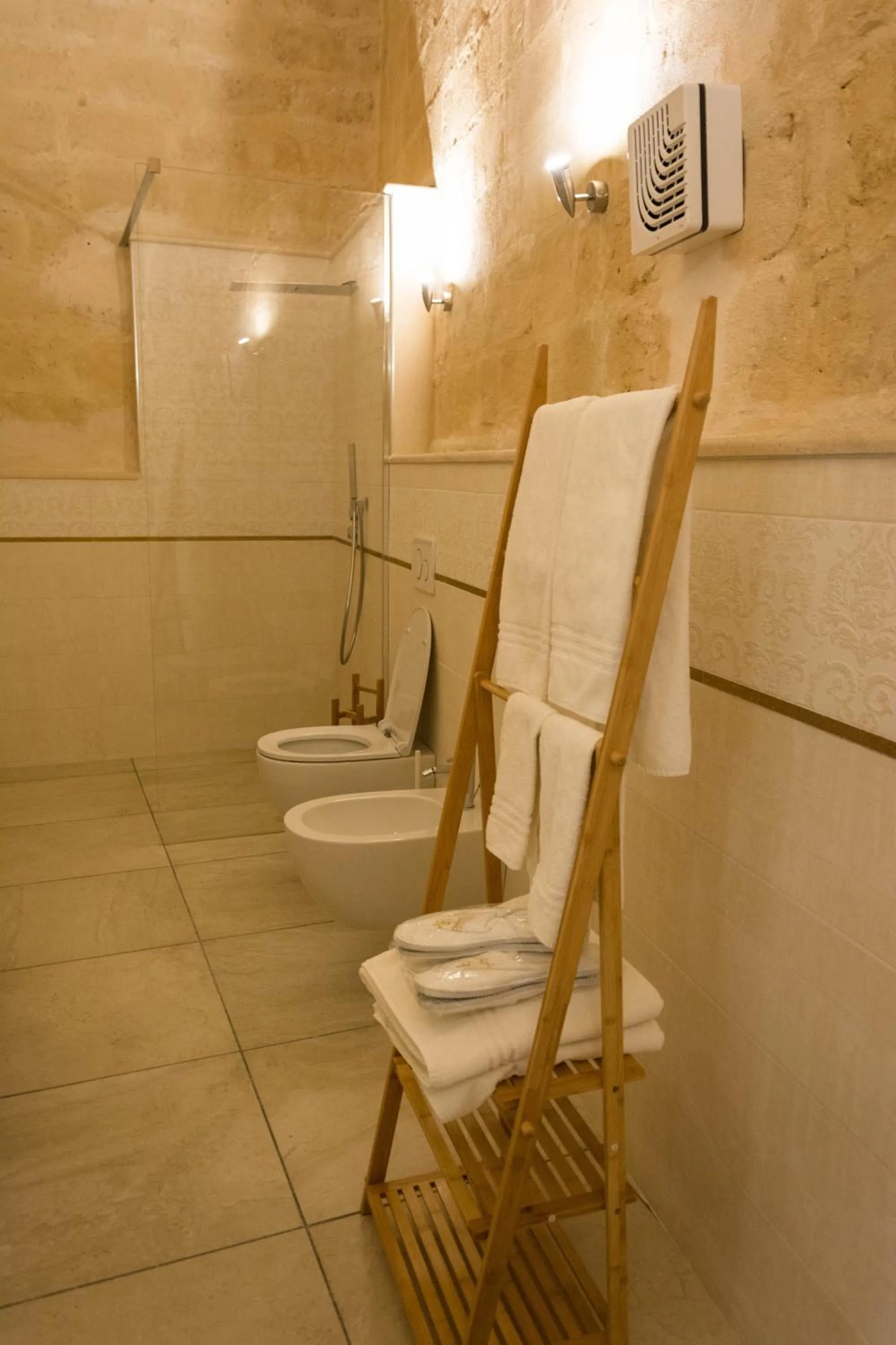 Toilet in Le Dodici Lune