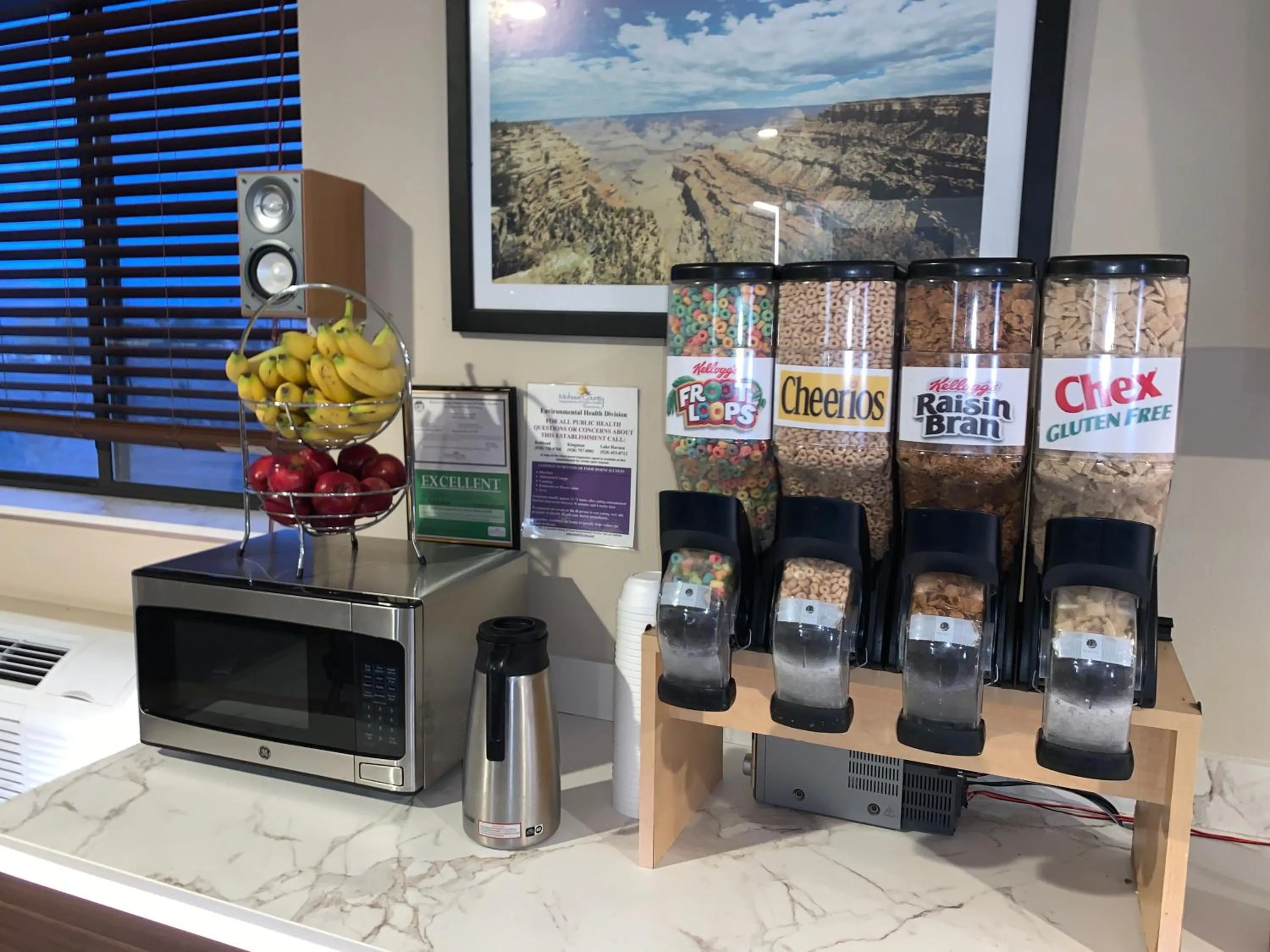 Breakfast in Travelodge by Wyndham Lake Havasu