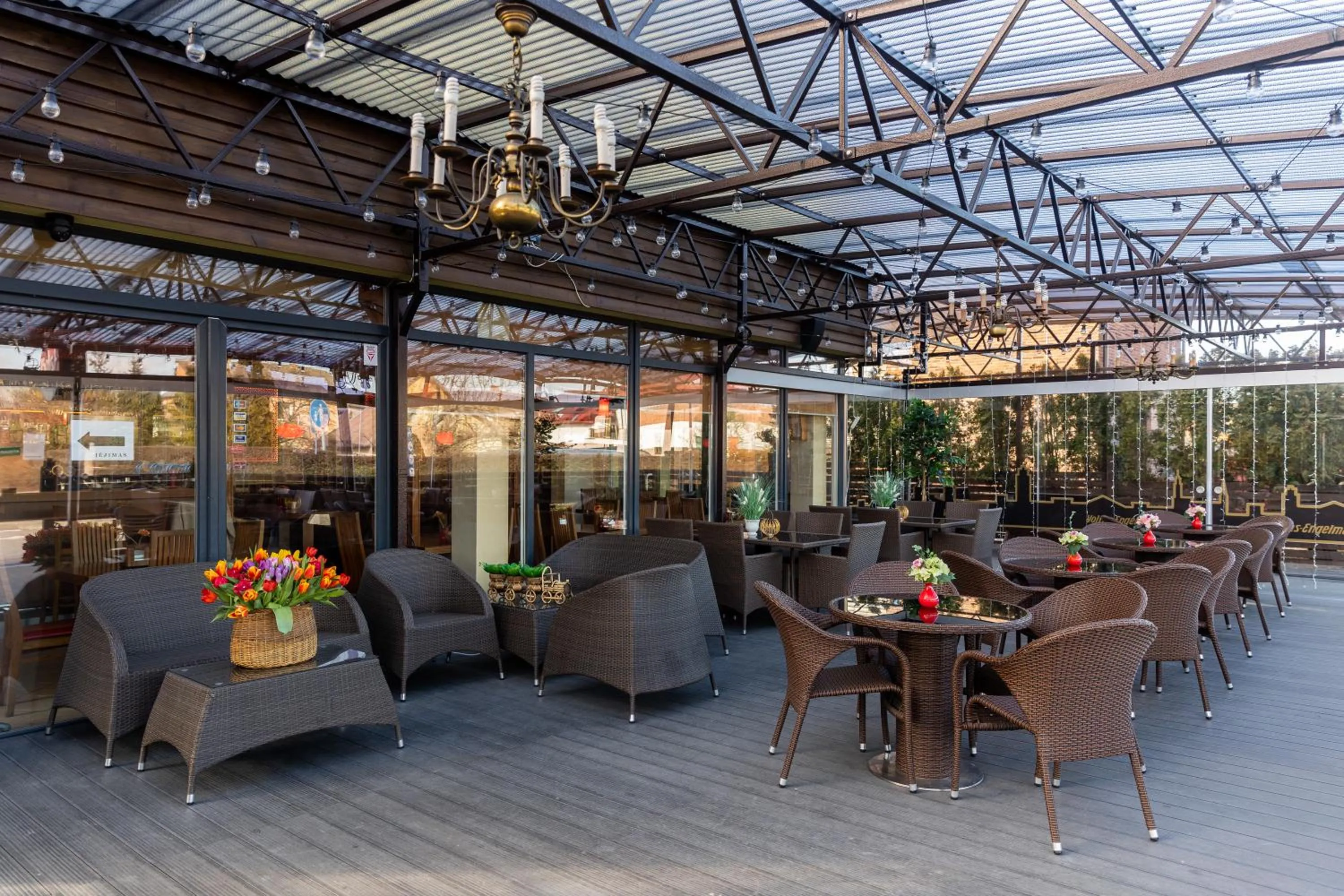 Restaurant/places to eat in Tako Baras