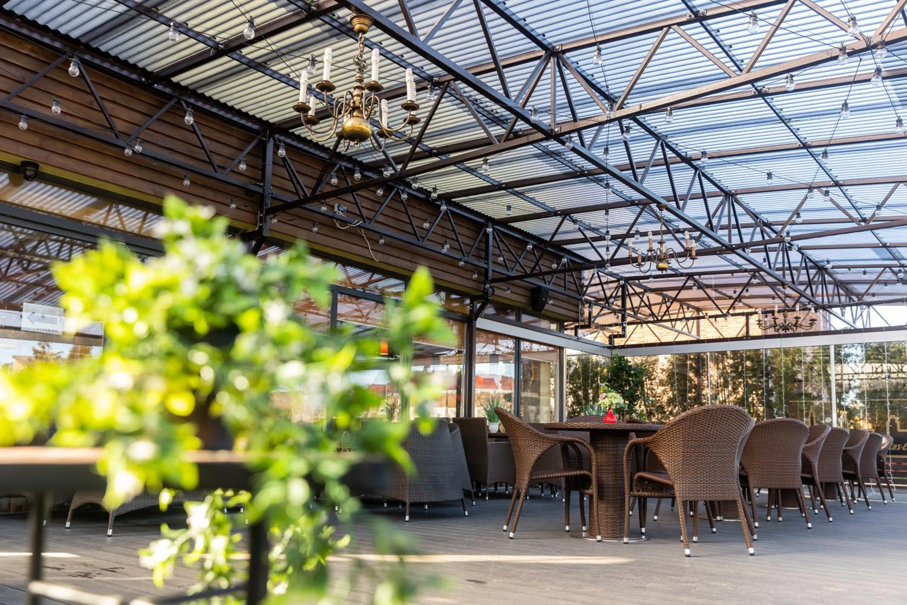 Restaurant/places to eat in Tako Baras