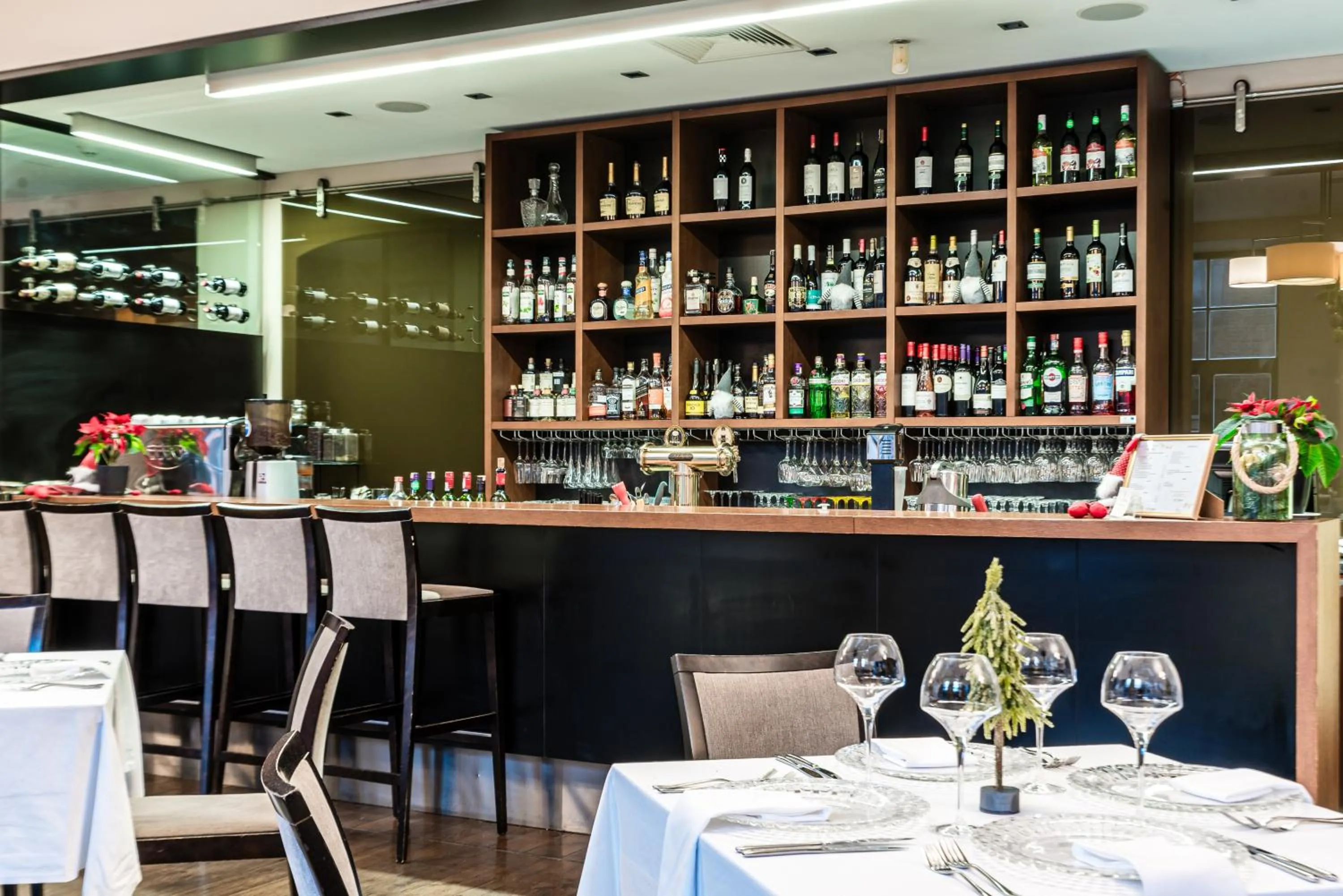 Lounge or bar in VICTORIA Hotel Kaunas