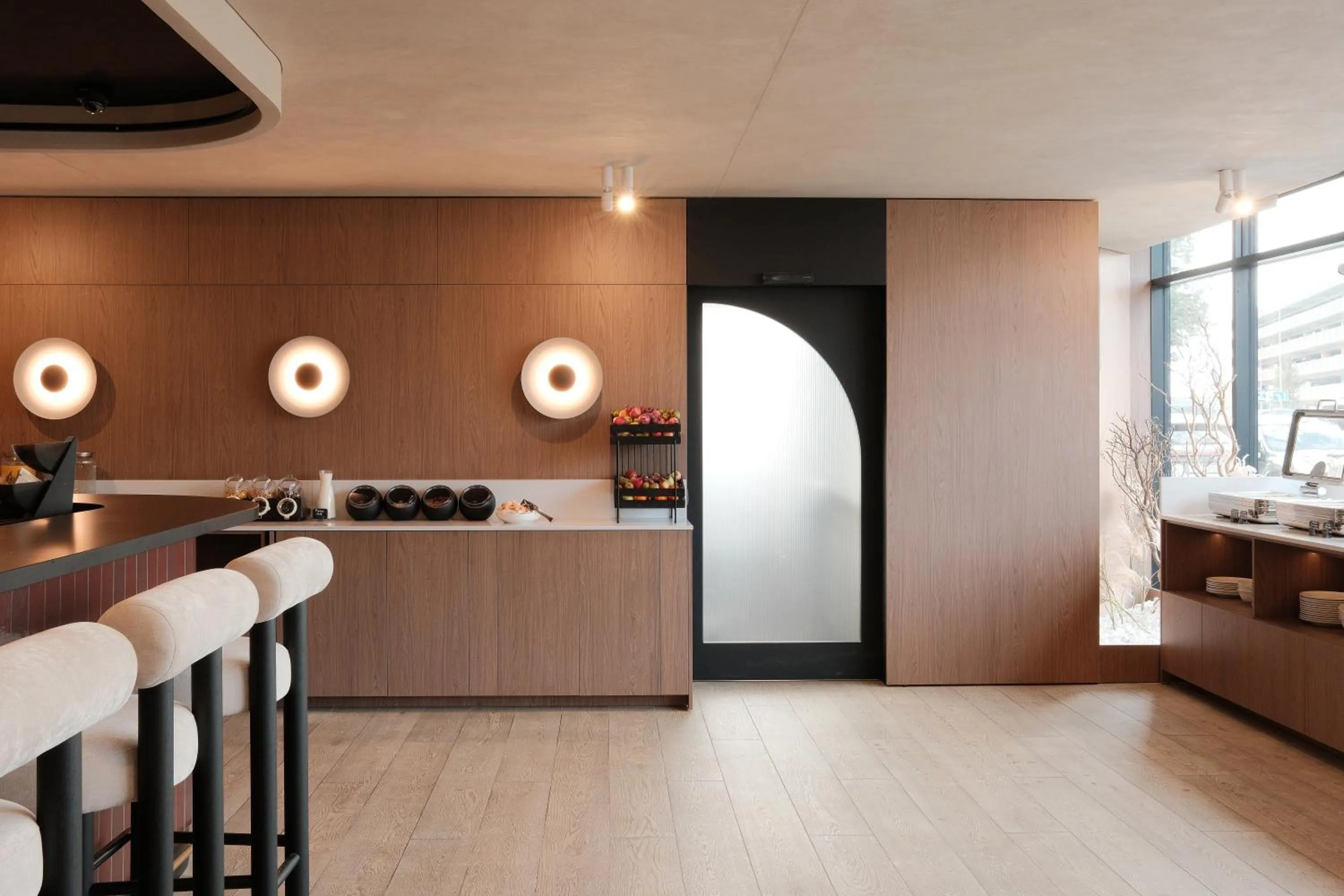 Restaurant/places to eat in AIRINN Vilnius Airport Hotel RENOVATED 2025