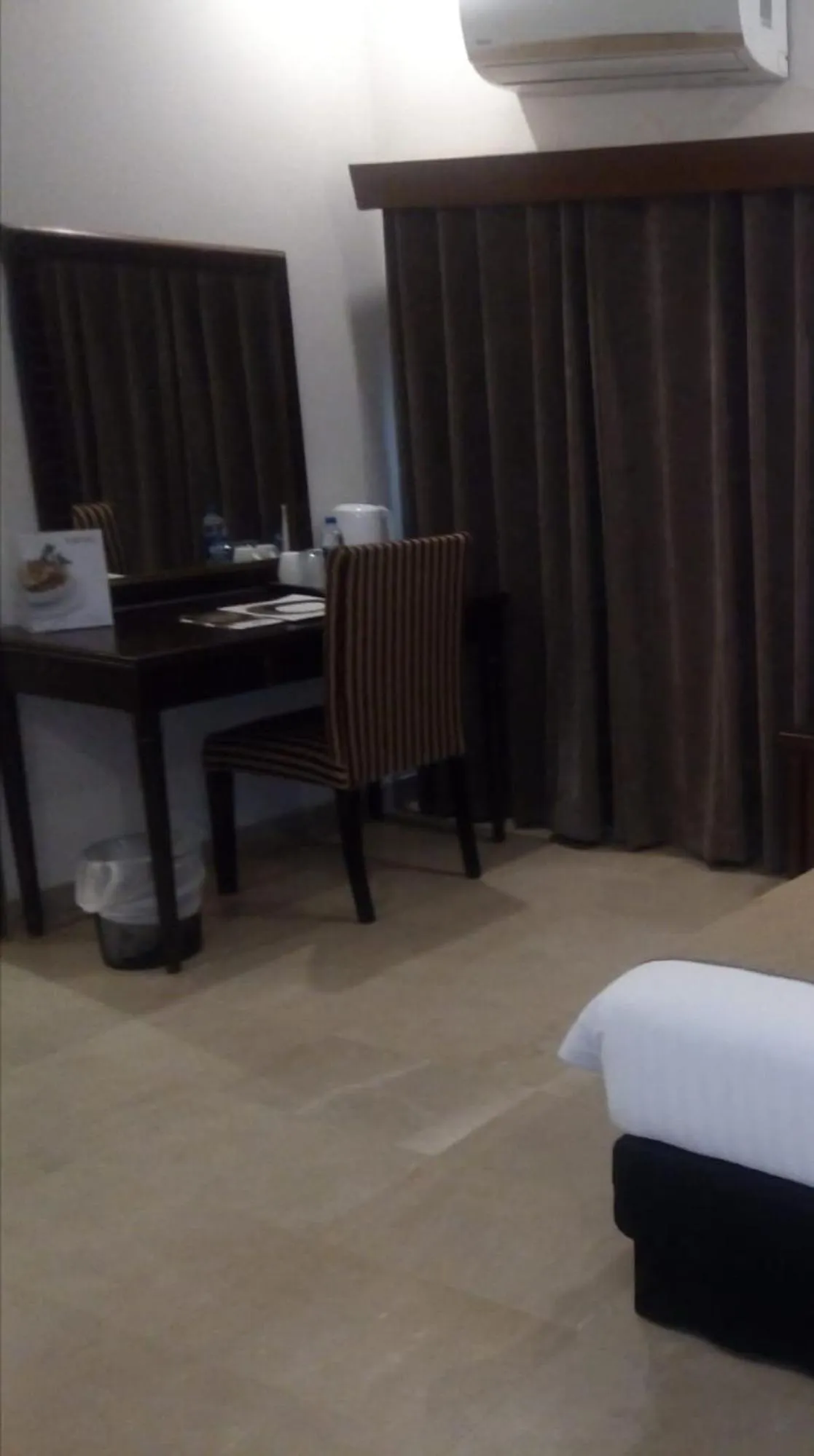 Other, Bed in Hotel One Super, Islamabad