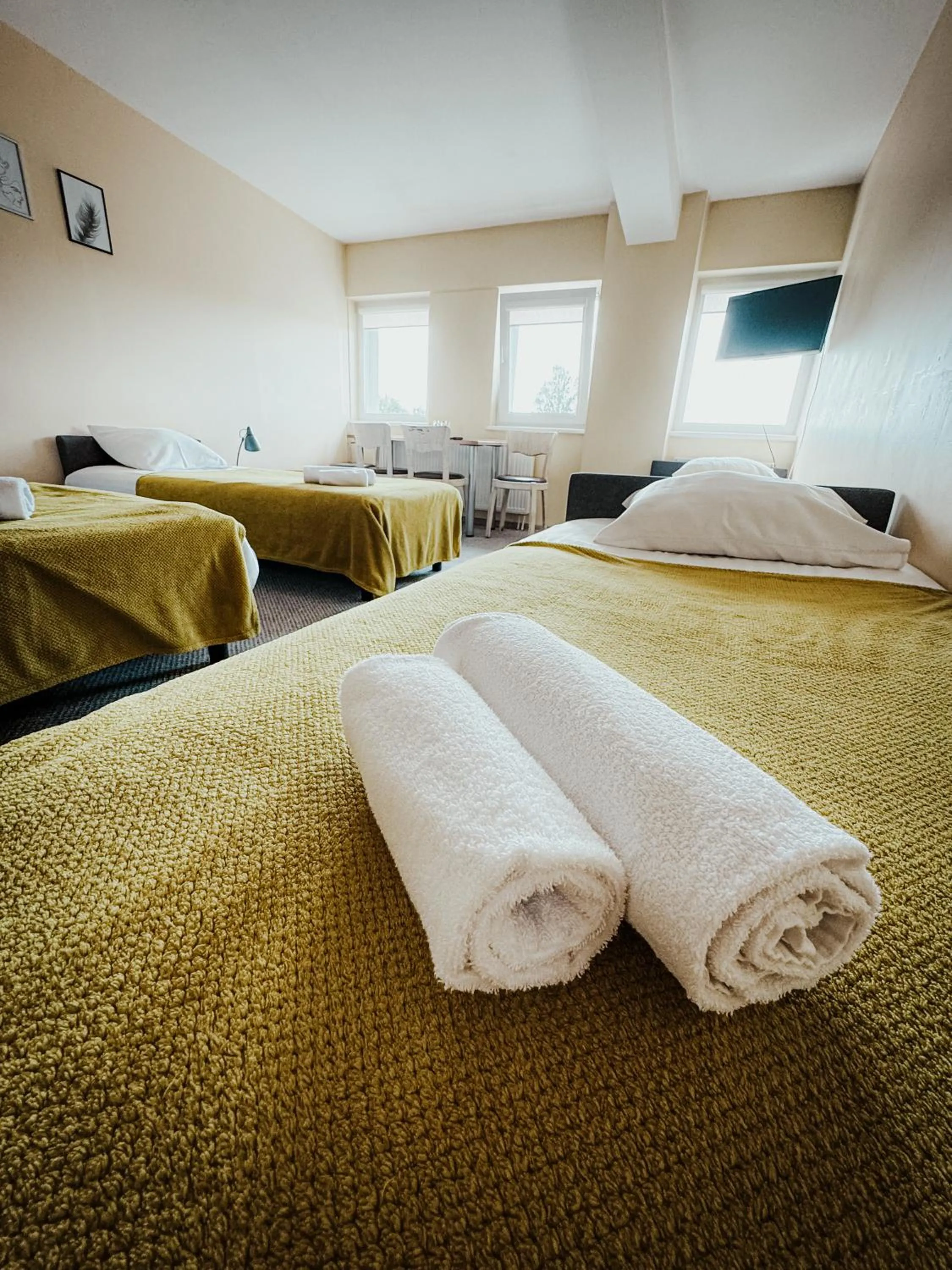 Photo of the whole room, Bed in Pervaža