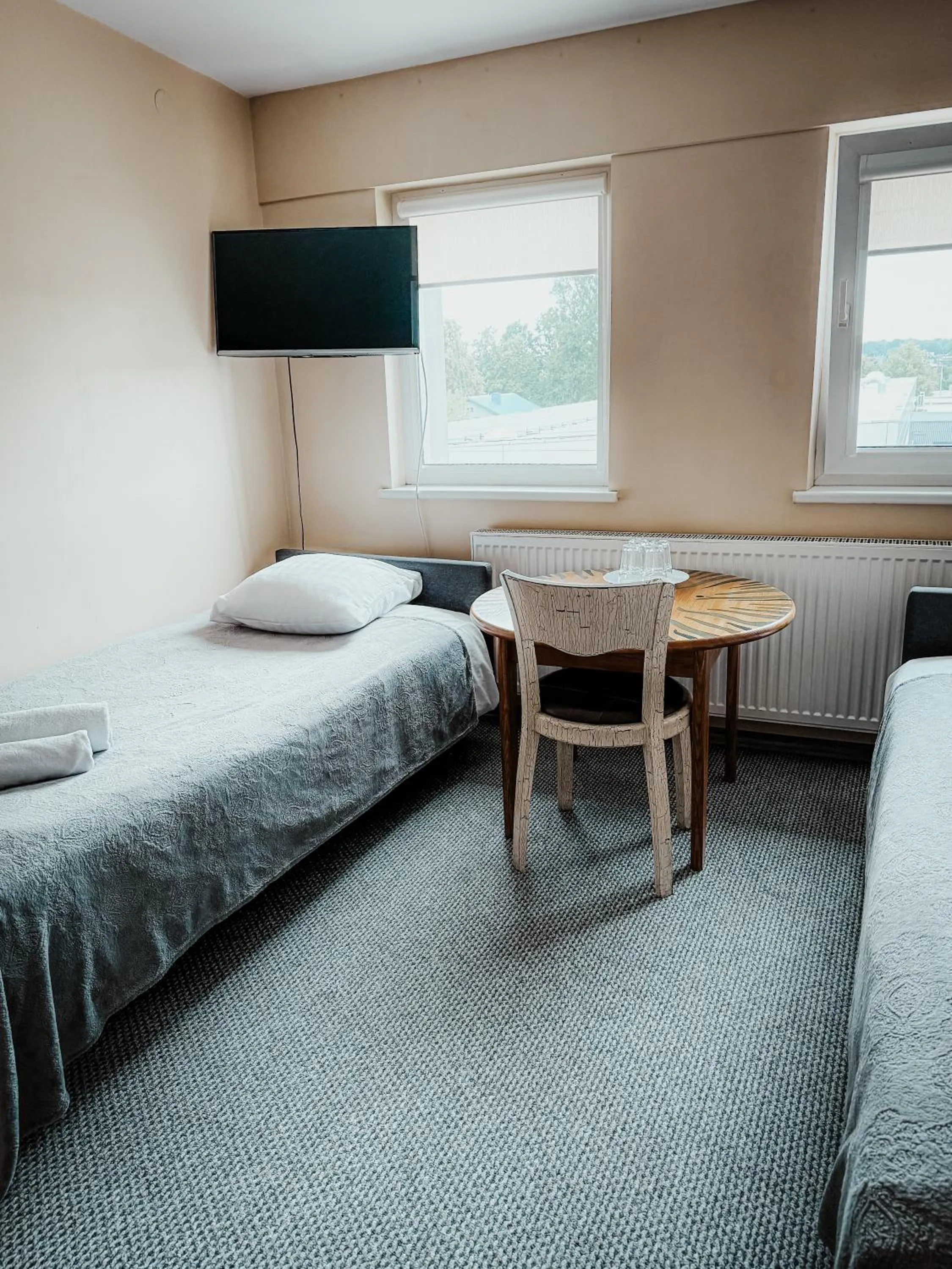 Photo of the whole room, Bed in Pervaža