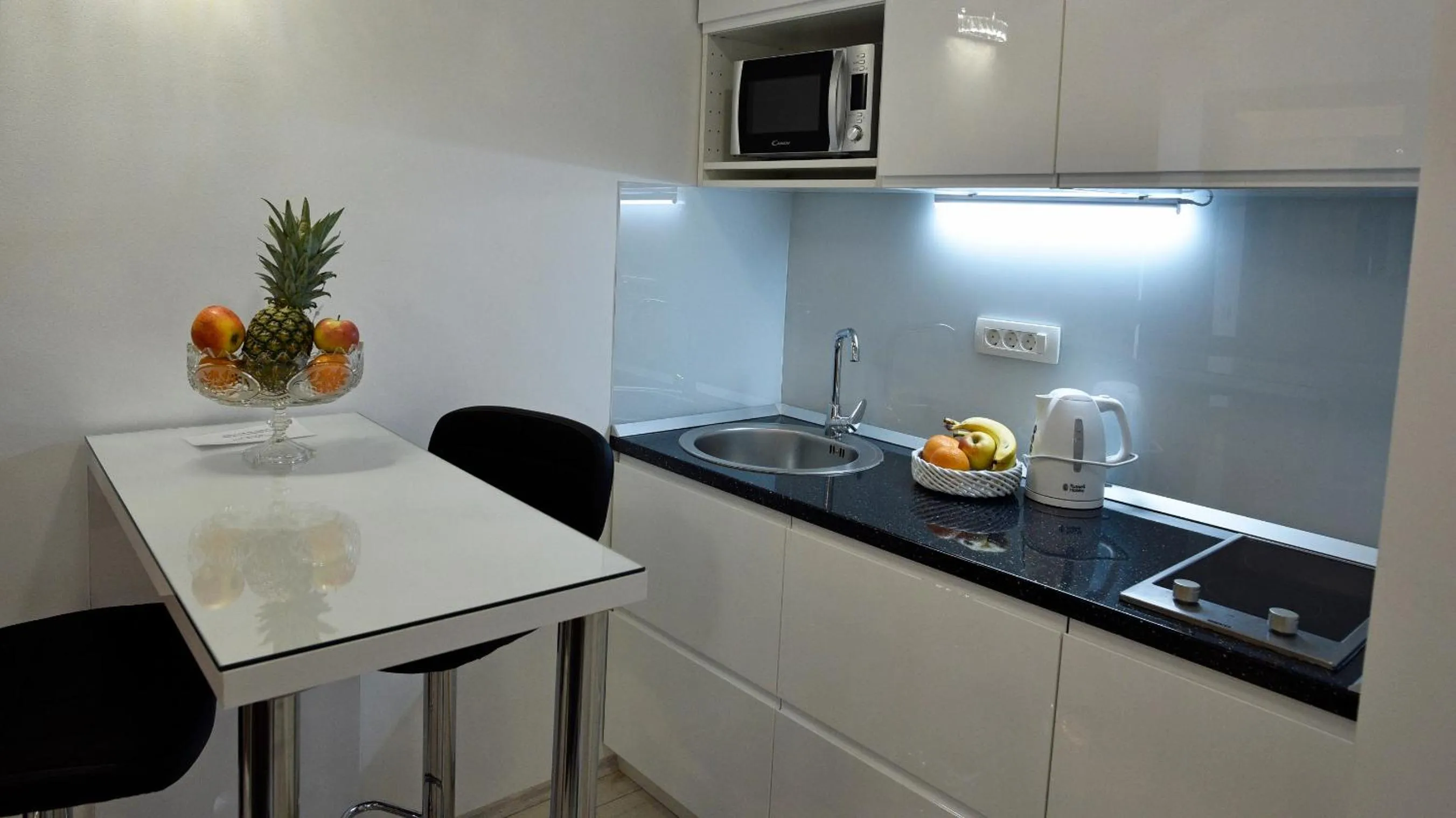 Kitchen or kitchenette in Kuzma Rooms and Apartments