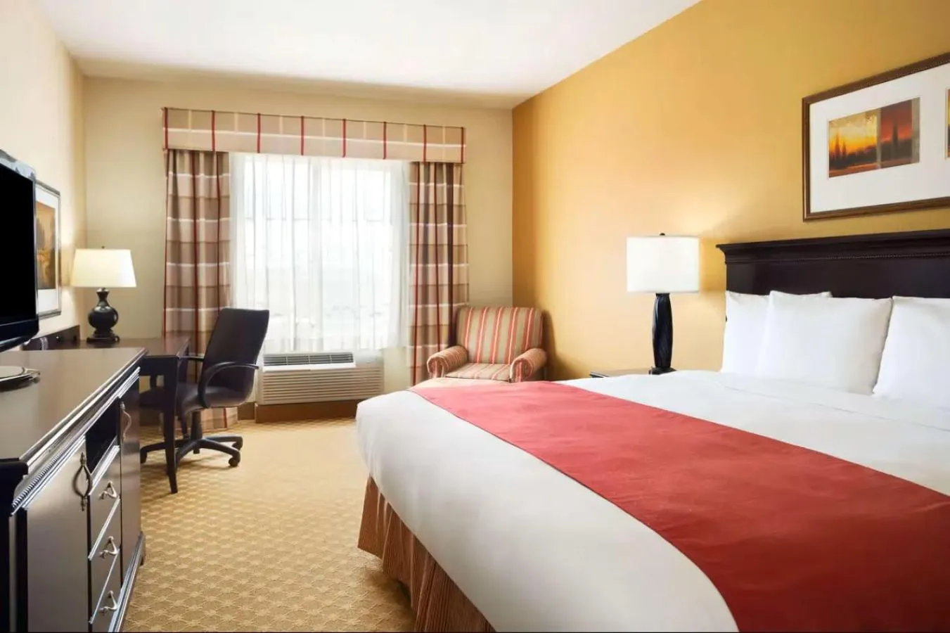 Bedroom, Bed in Country Inn & Suites by Radisson, Conway, AR