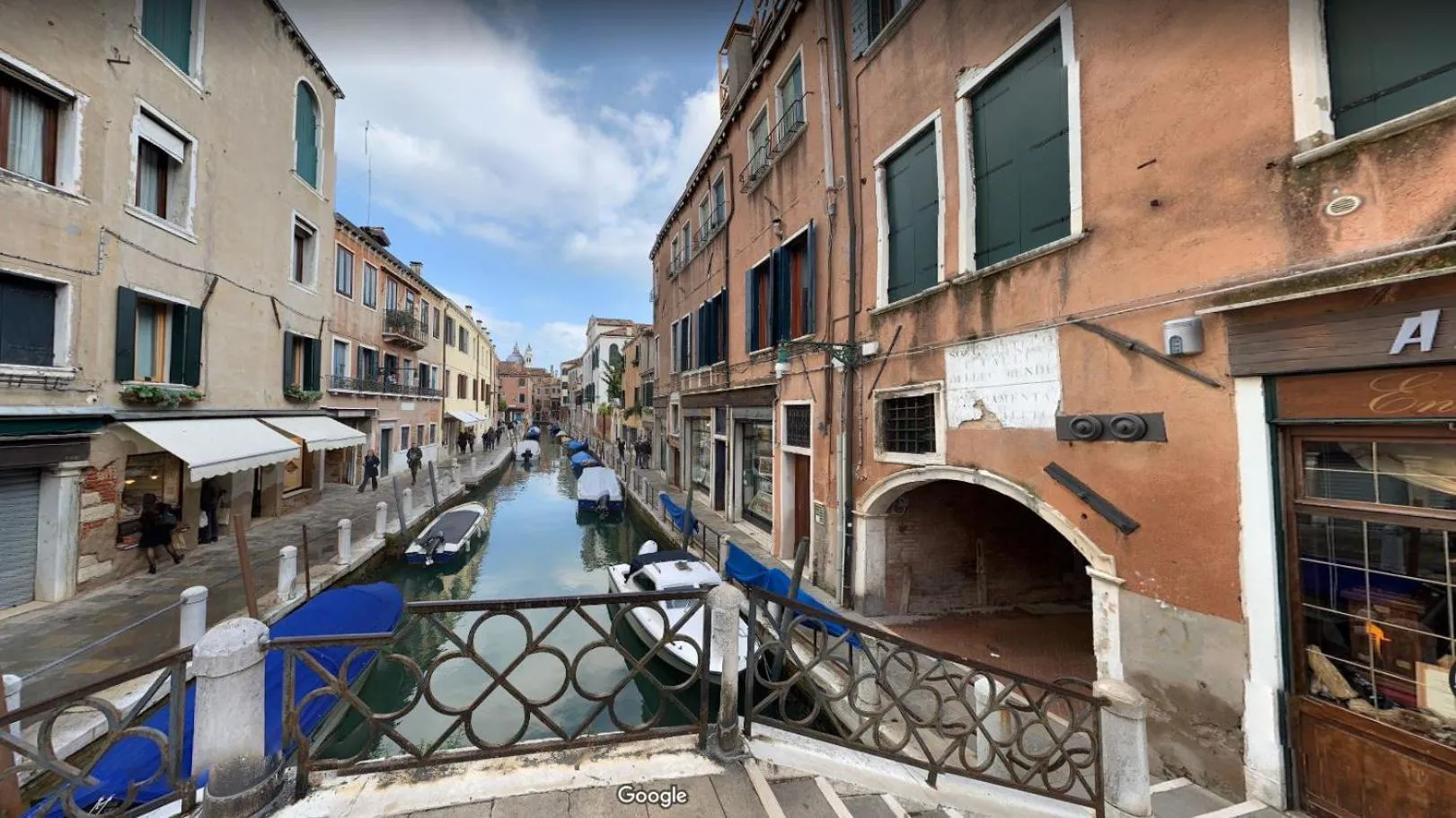 Nearby landmark in Ca' San Vio