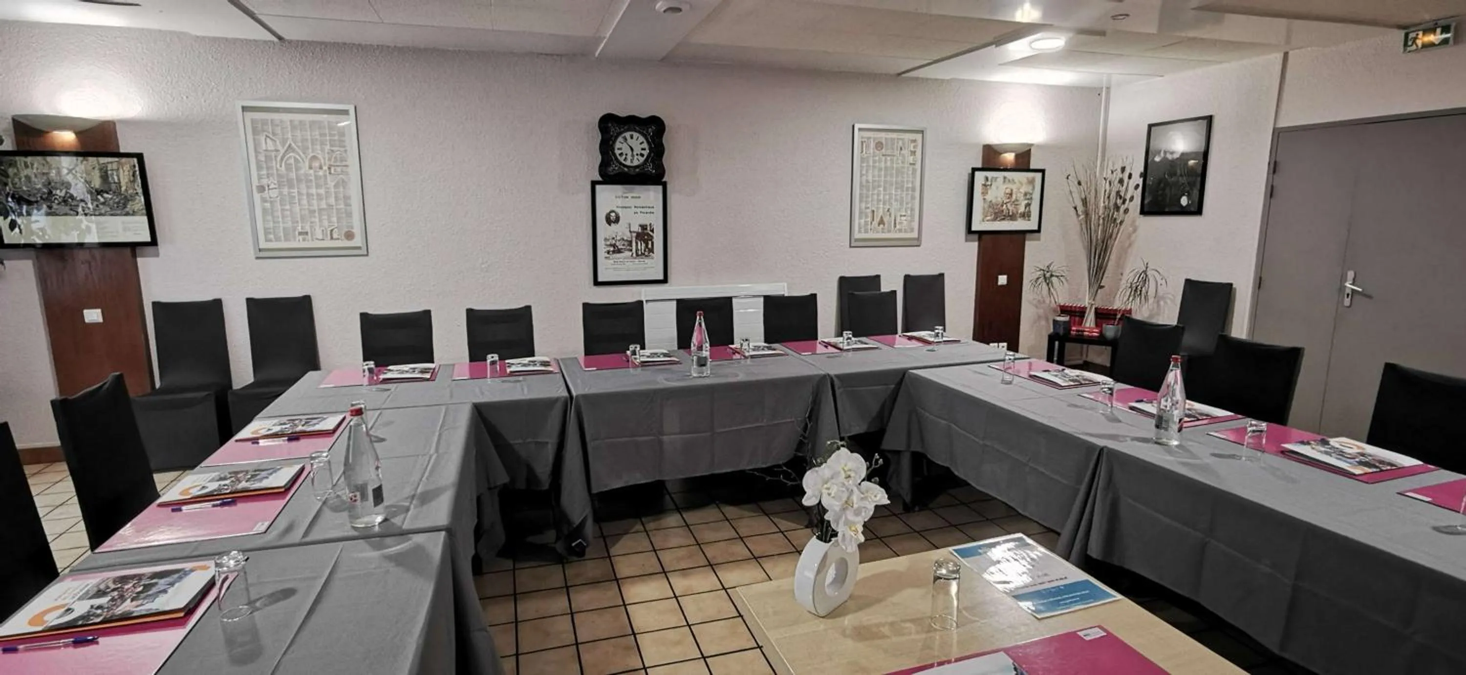 Meeting/conference room in Brit Hotel Besancon l'Horloge