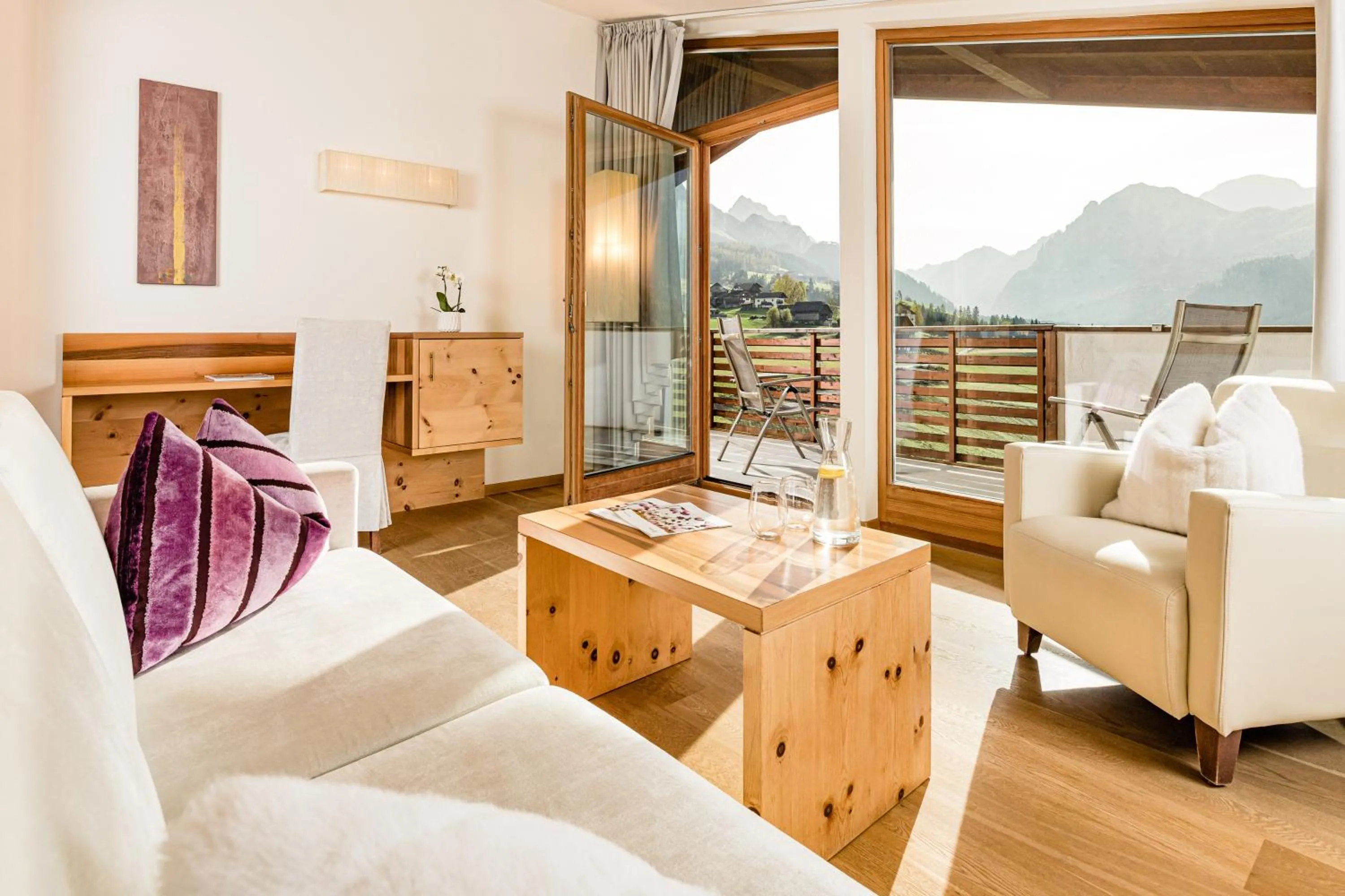 Bed in Bella Vista Hotel Emma